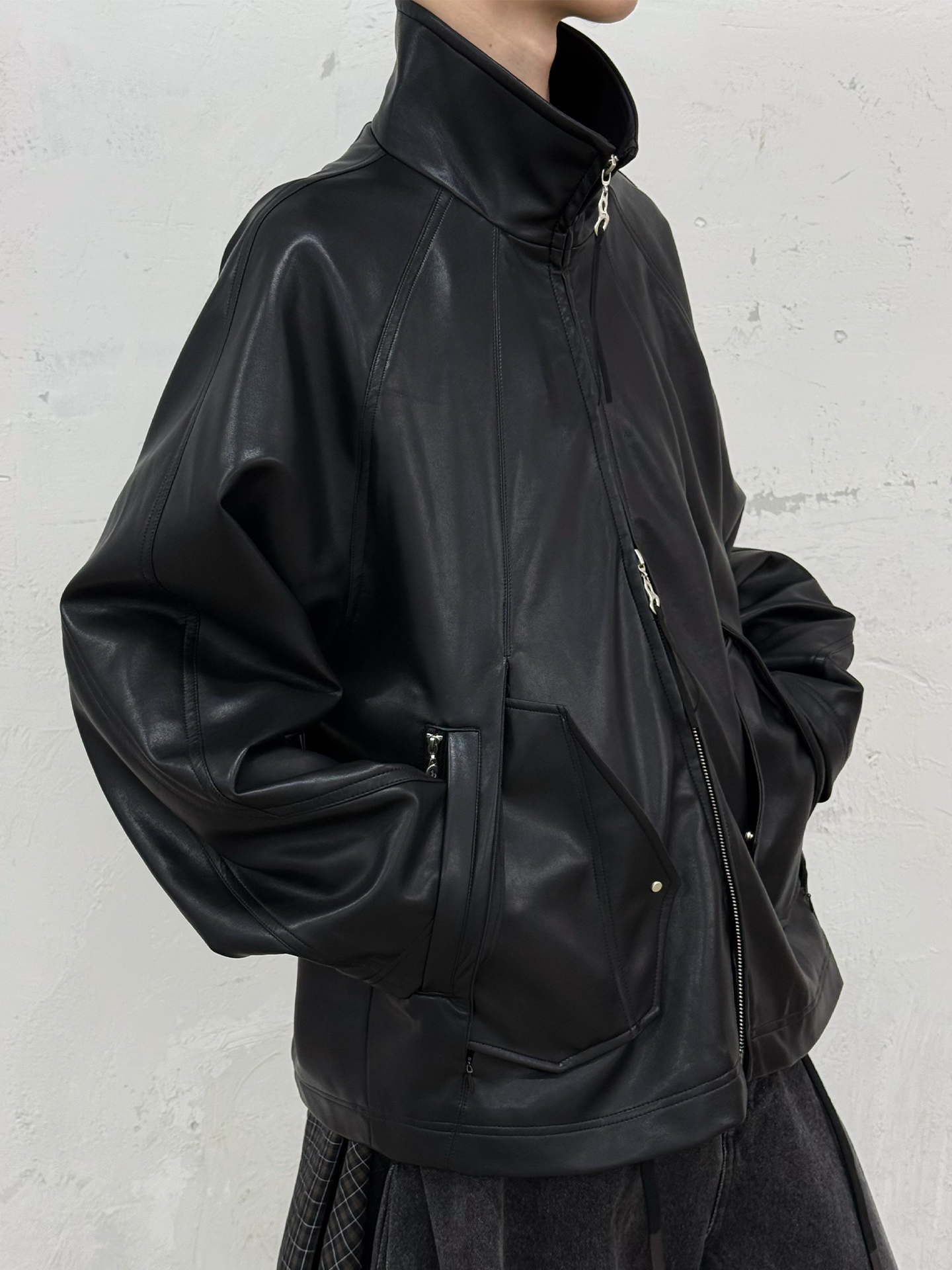 RELABEL Multi-pocket Silhouette Loose Leather Jacket