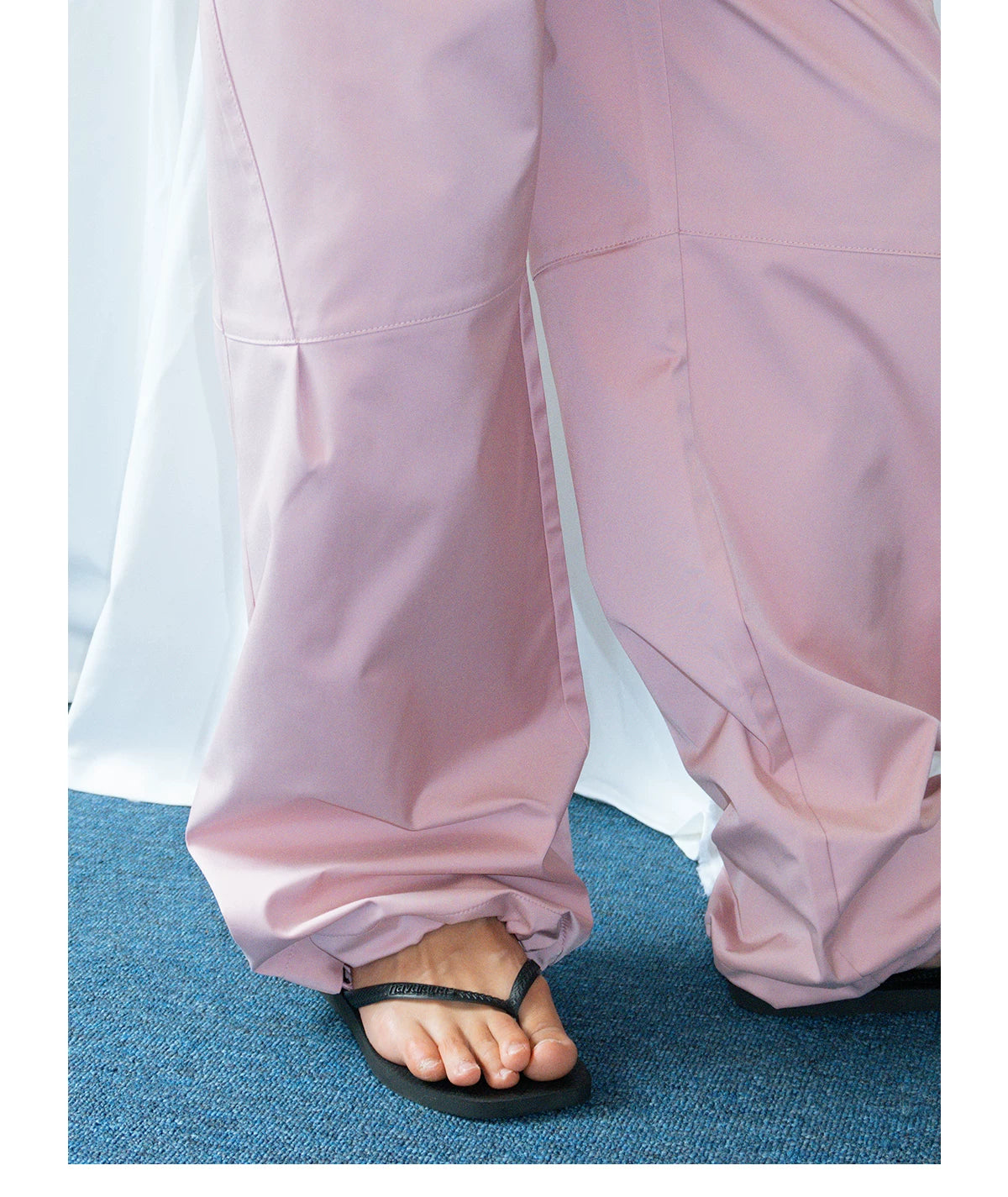 FUNKYFUN Elastic Waist Minimalist Pleated Wide-leg Pants