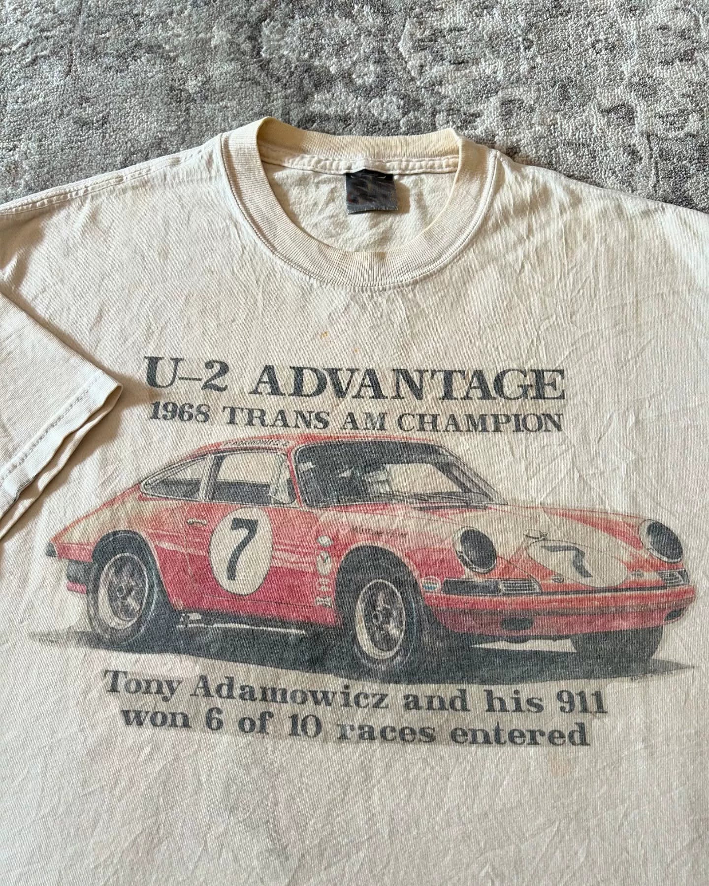 Wang Youbing Retro Racing Print Versatile Tee