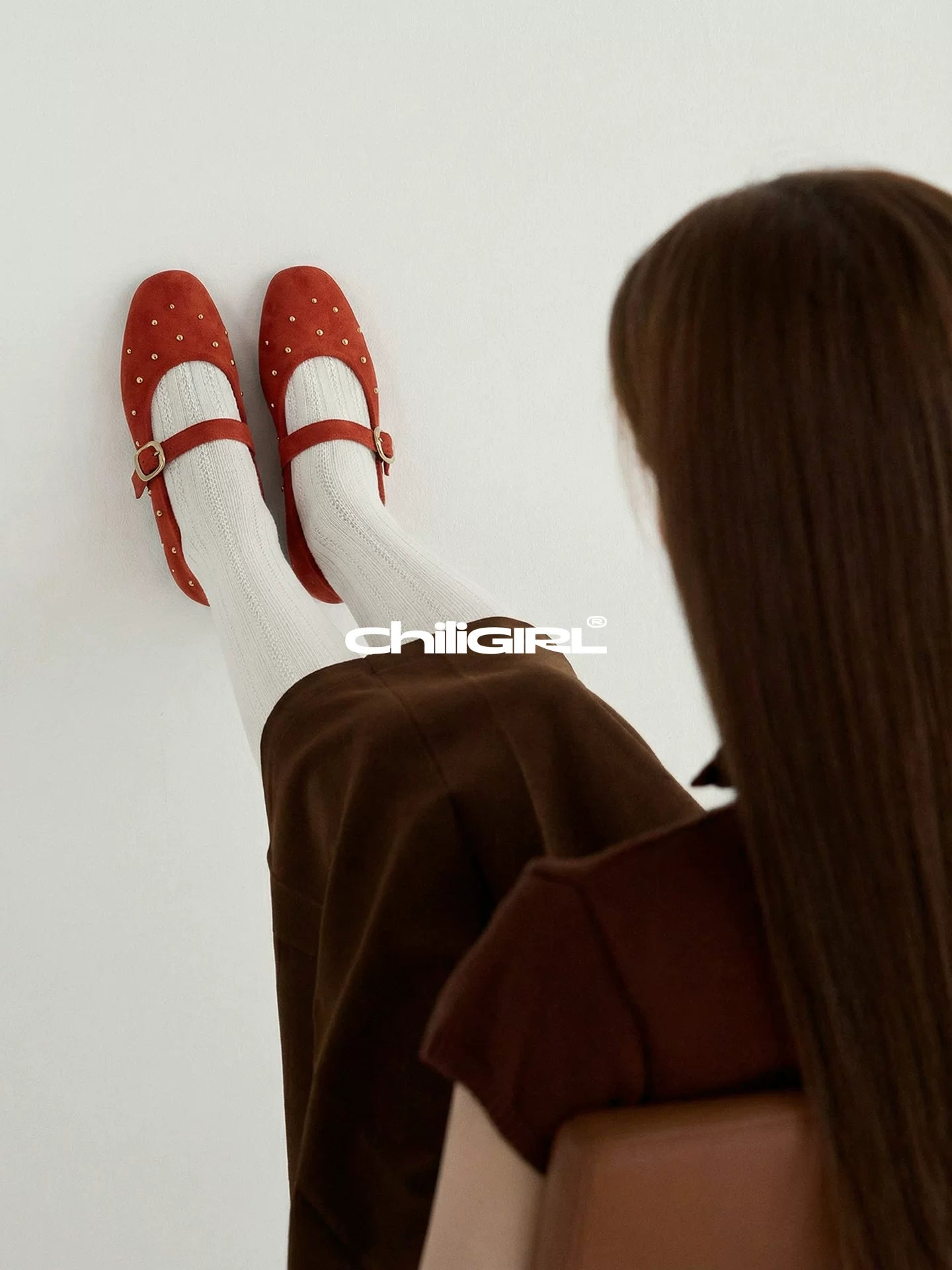 CHILIGIRL Rivet Shallow Suede Shoes