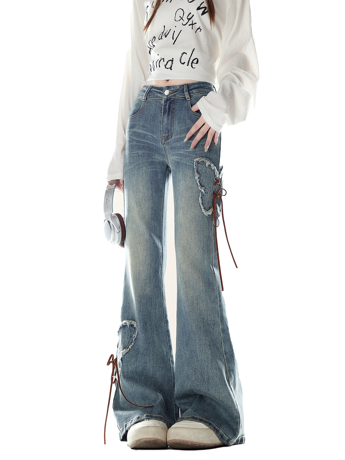Zrsee Bow Strap Slightly Pulled Jeans