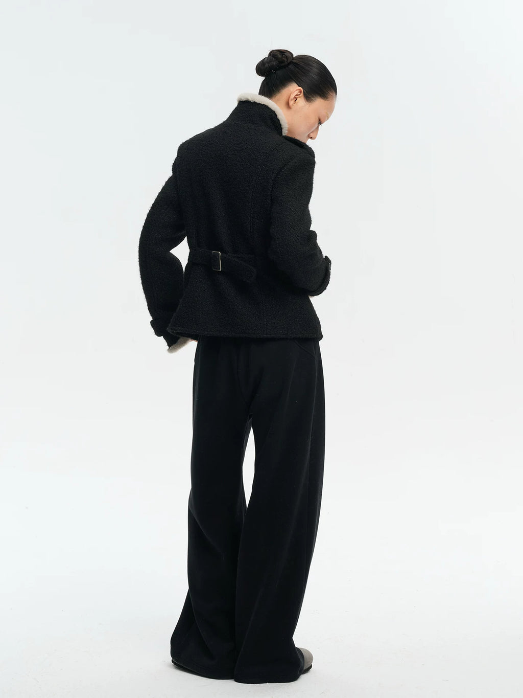 LINY LIBERTY Contrasting Top Stitching Stand-up Collar Woolen Jacket