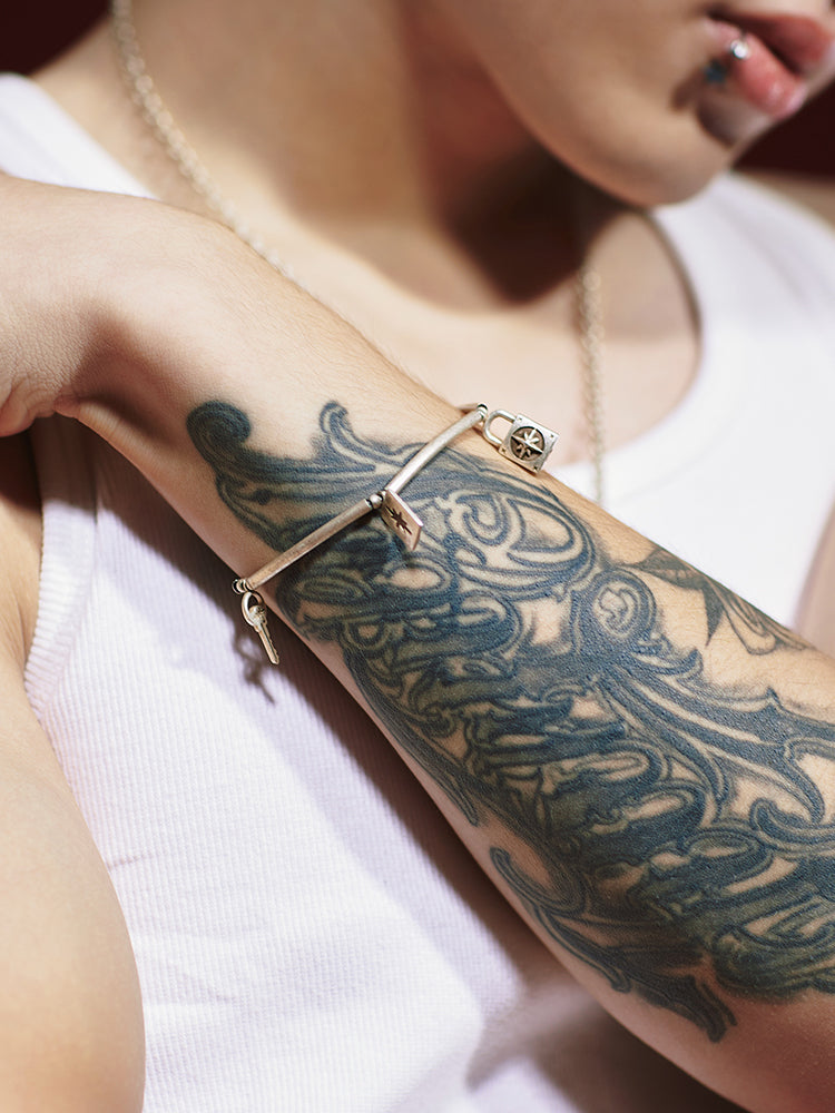 Remedy octagram bracelet key lock