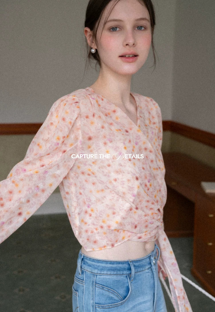 EGGKA Temperament Floral Floral with Long Sleeves