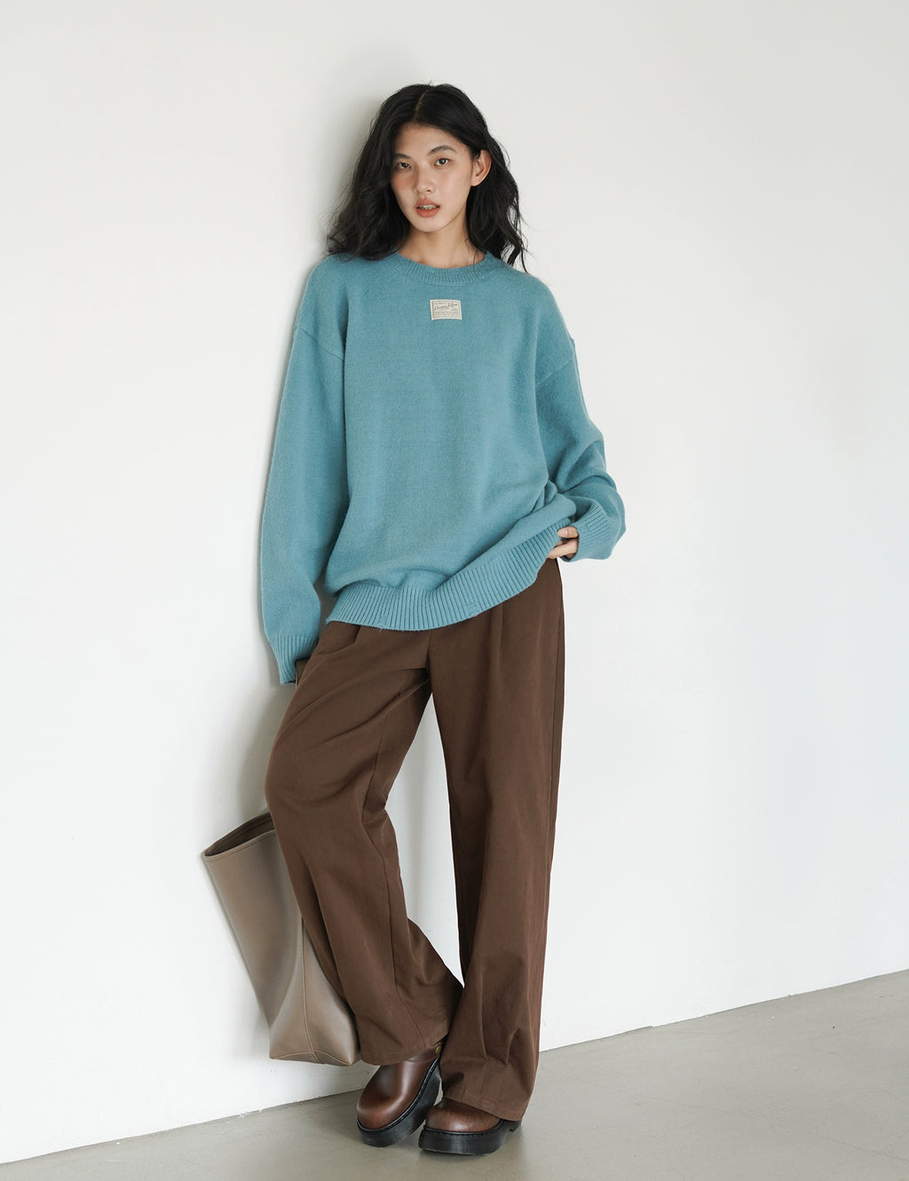 EIGHTHMONTH Lazy Style Crew Neck Pullover Loose Knitted Sweater