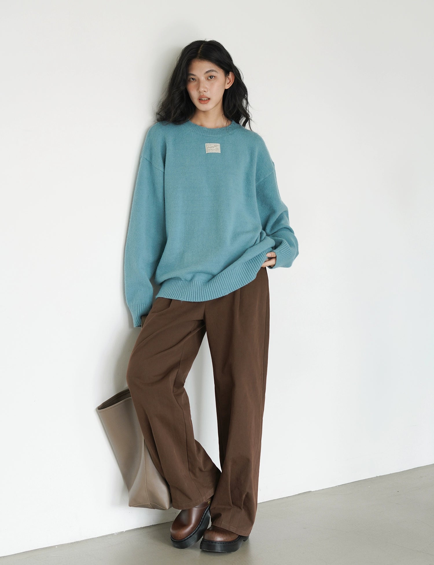 EIGHTHMONTH Lazy Style Crew Neck Pullover Loose Knitted Sweater