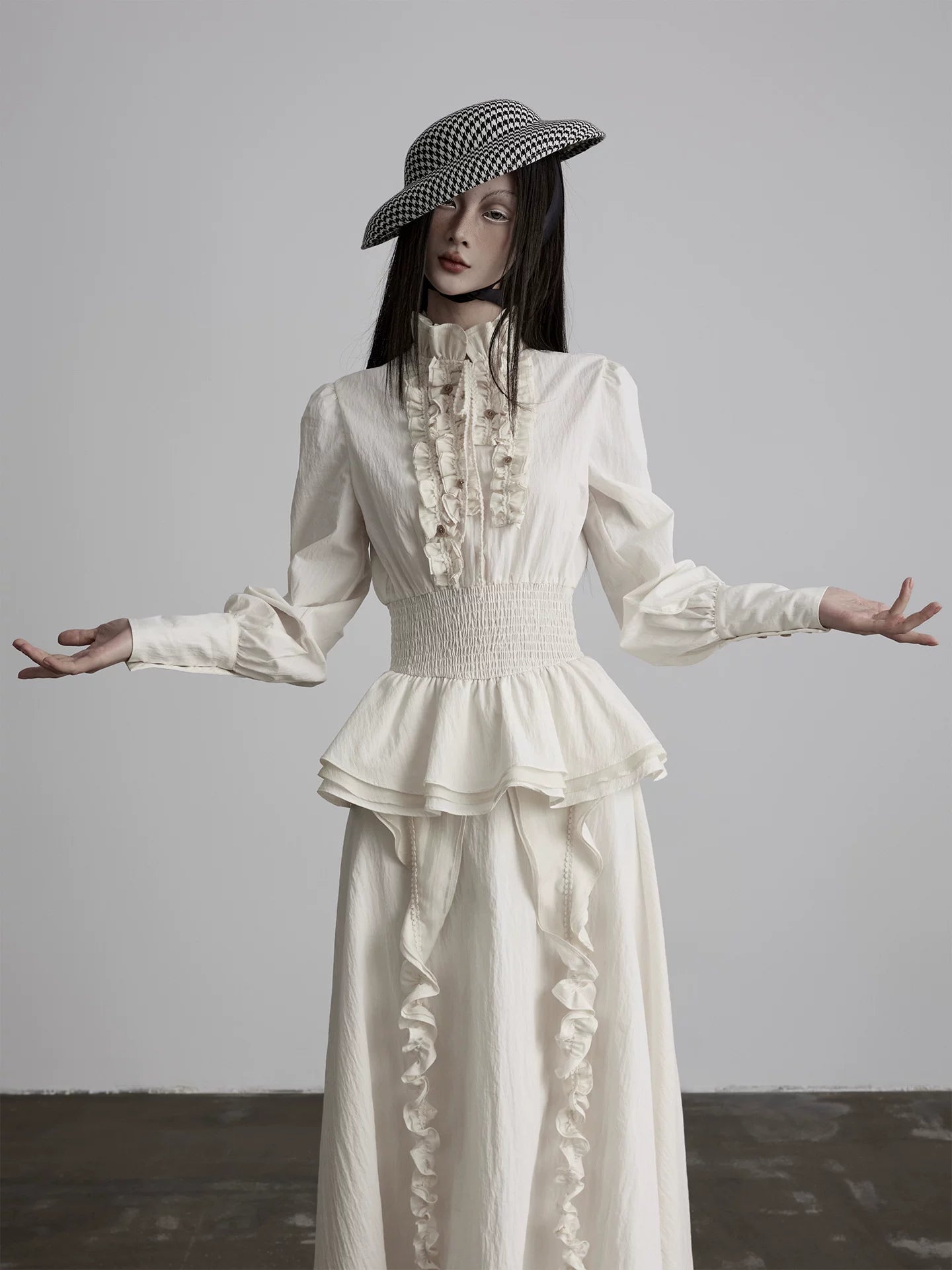 INDULGE Hem Fungus Edge Stand-up Collar Waist Shirt