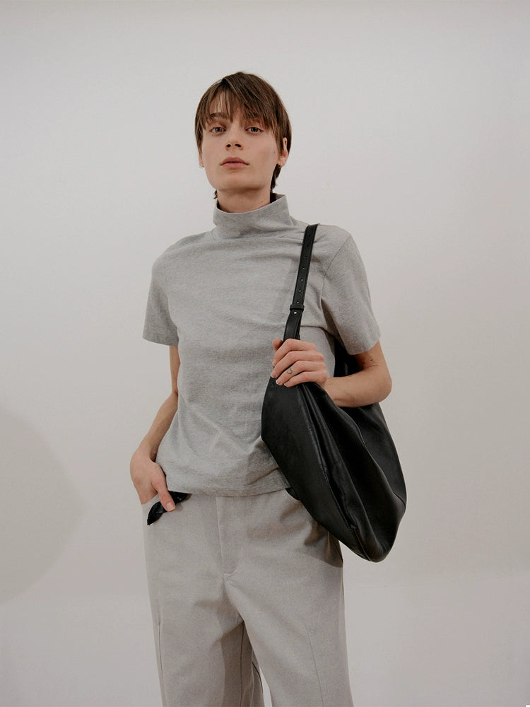 COLN Versatile Solid Color Semi-turtleneck Tee