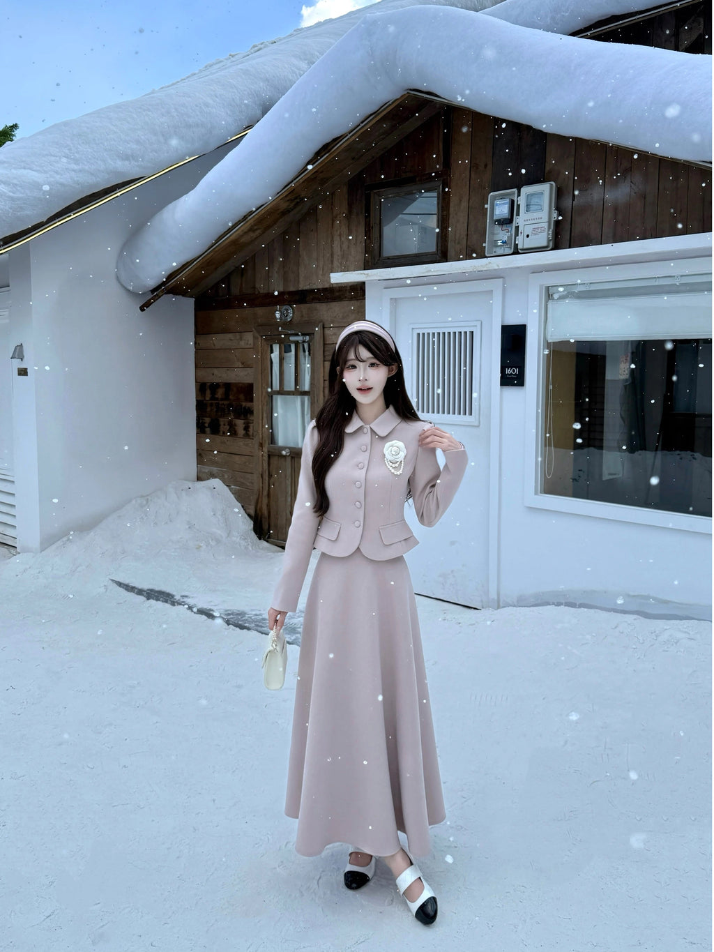 Barb Chill Woolen Doll Collar Slim Fit Short Jacket Long Skirt Set