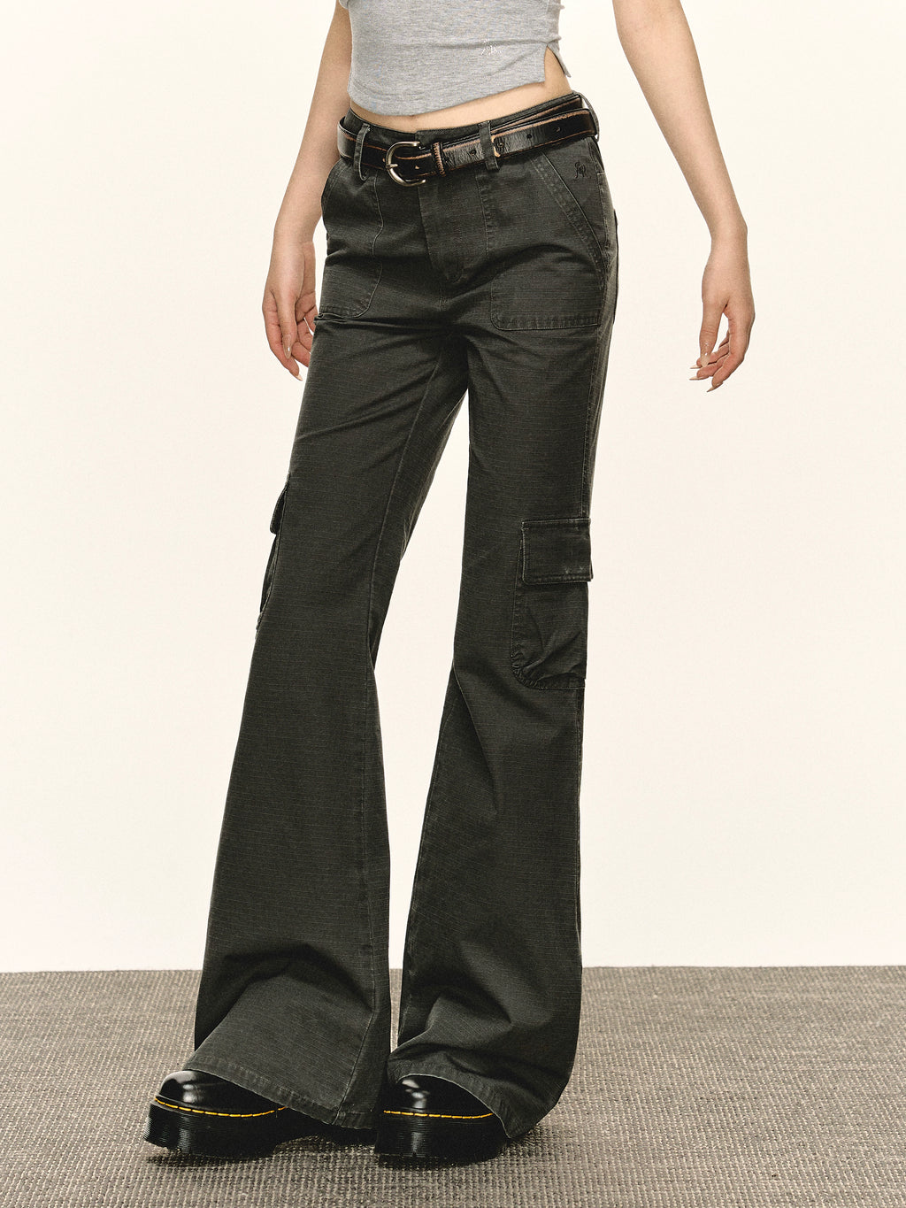 Ariseism Vintage Low Waist Slim Wide Leg Pants