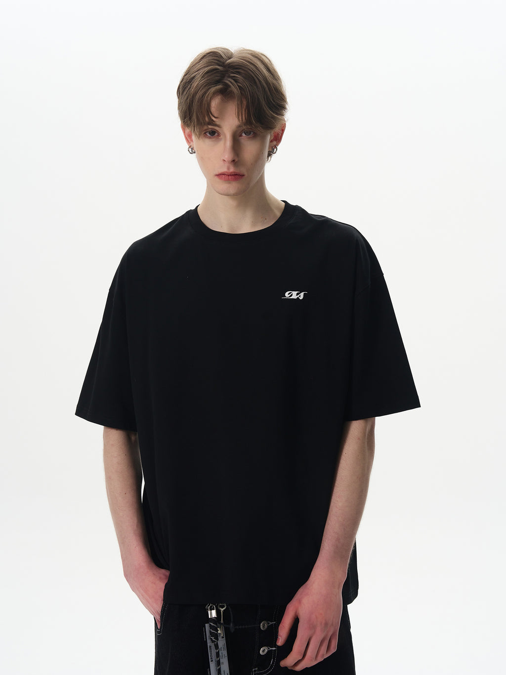 MaxDstr small logo embroidered commuter versatile Tee