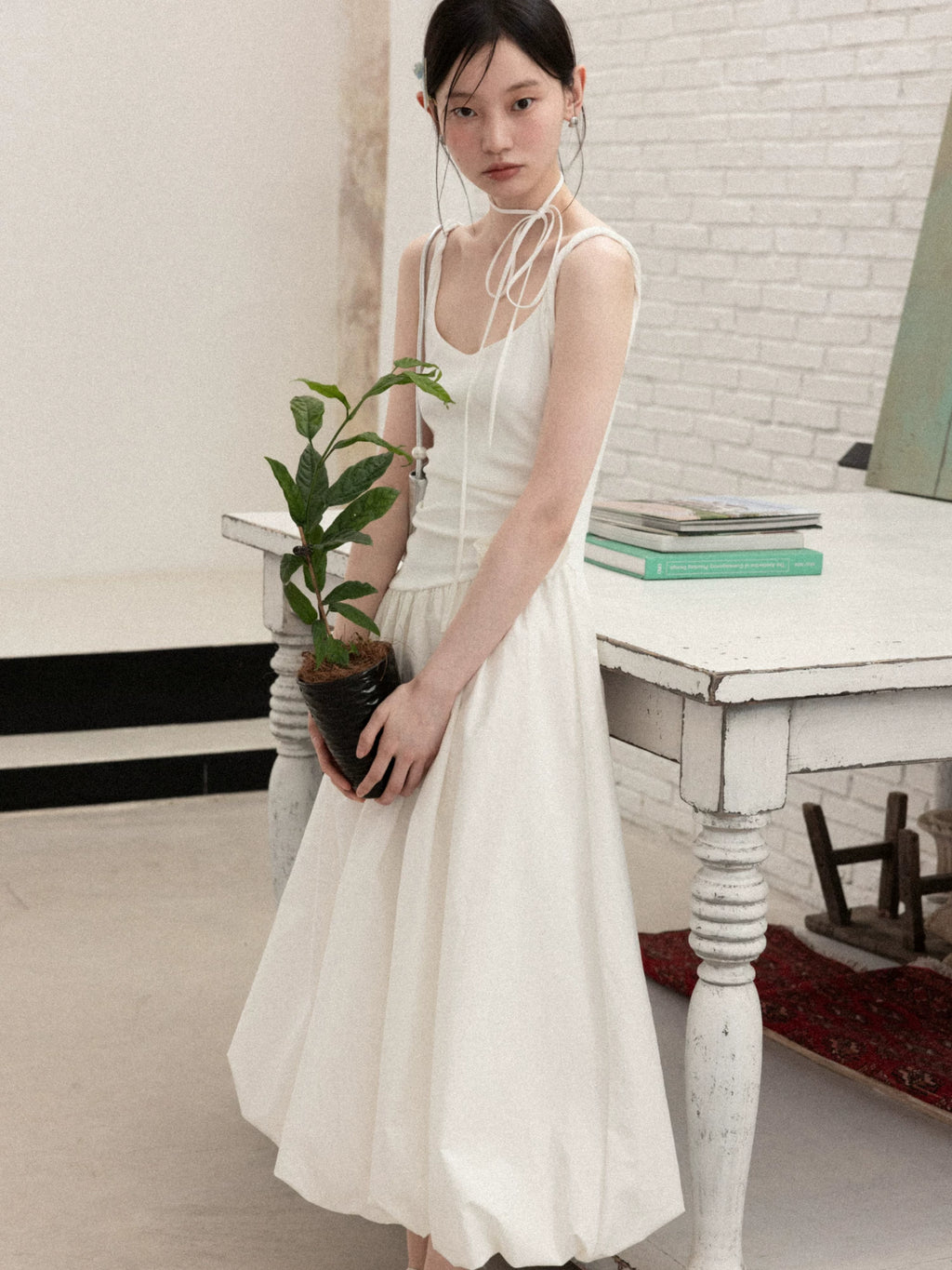 Cantonstory Simple Waist Suspender Dress