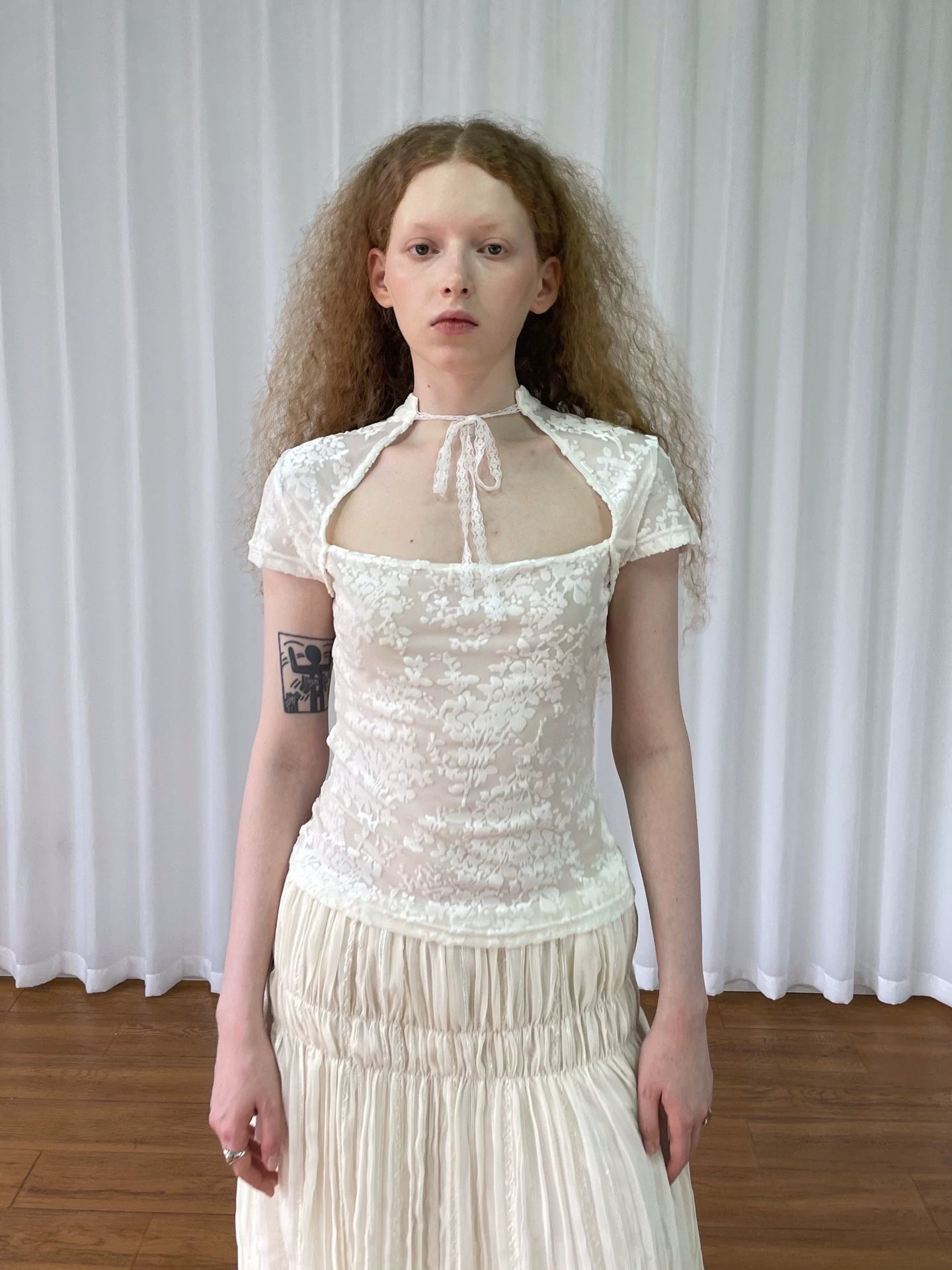 Loosesmell Jacquard Spliced Lace Waist Shirt