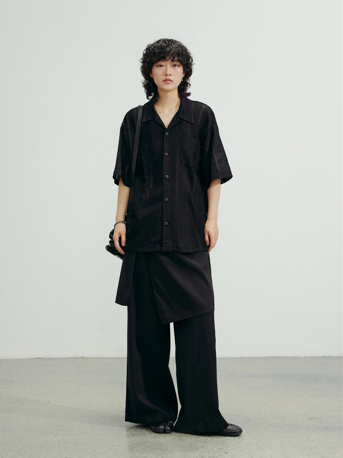 SUNYVONNE Rhombus Hollow Loose Short Sleeve Shirt