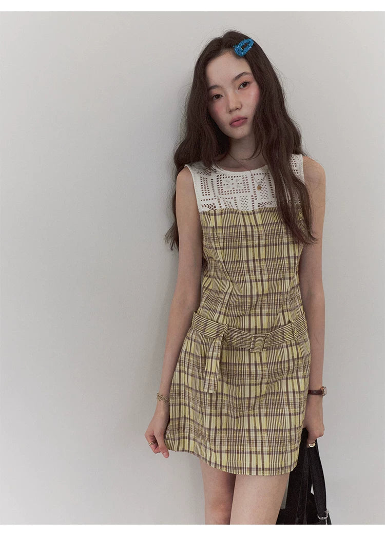 VOOE Vintage Plaid Waist Vest Dress