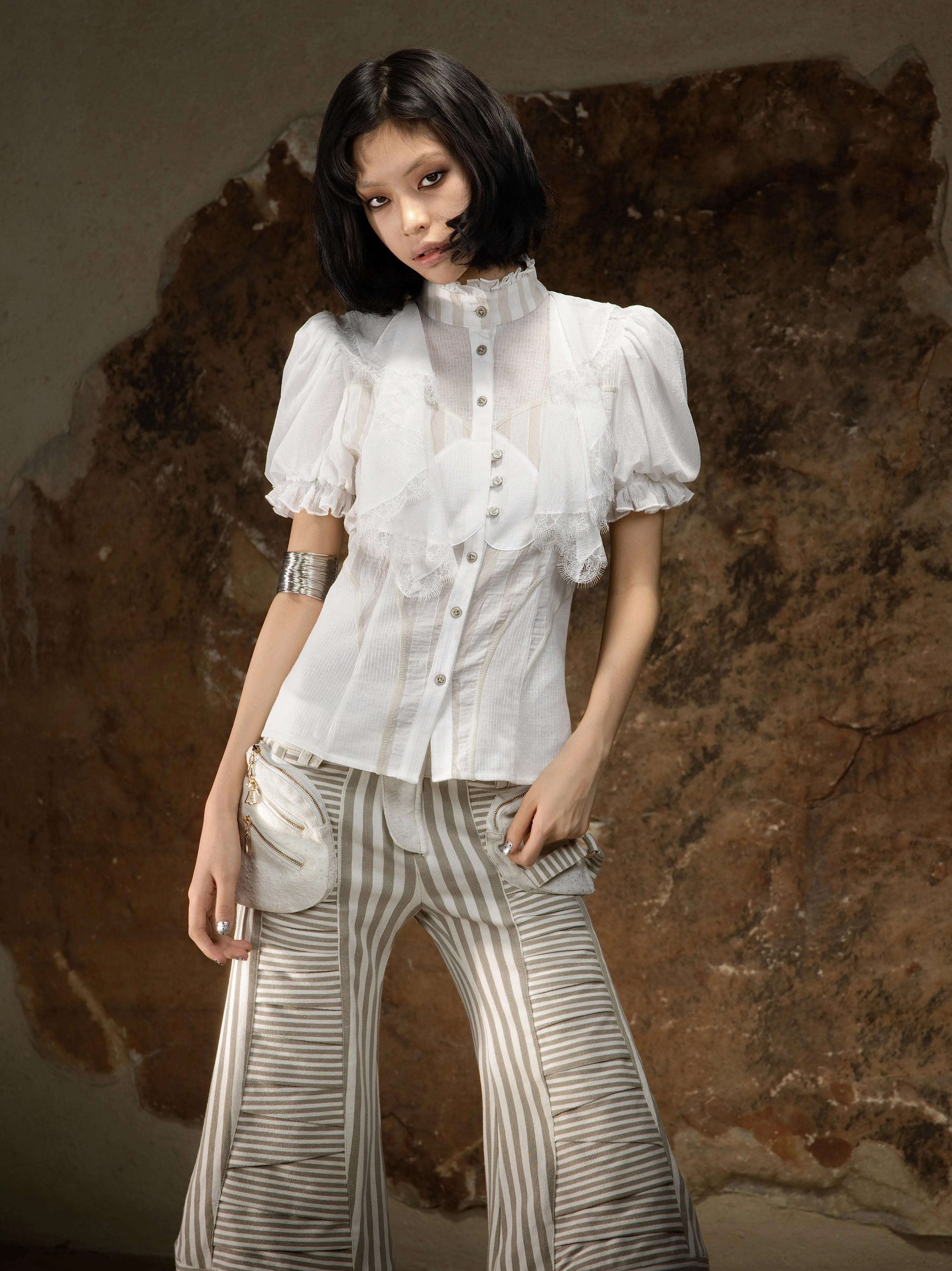 ARIADNAw Retro Bubble Sleeve Waist and Thin Shirt