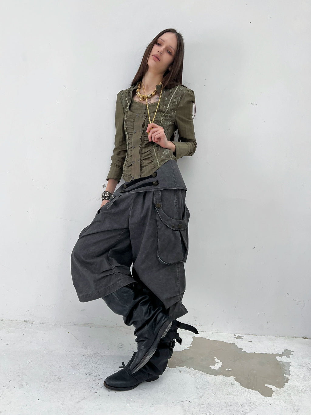DoublePunch Low Waist Loose Seven-Point Overalls