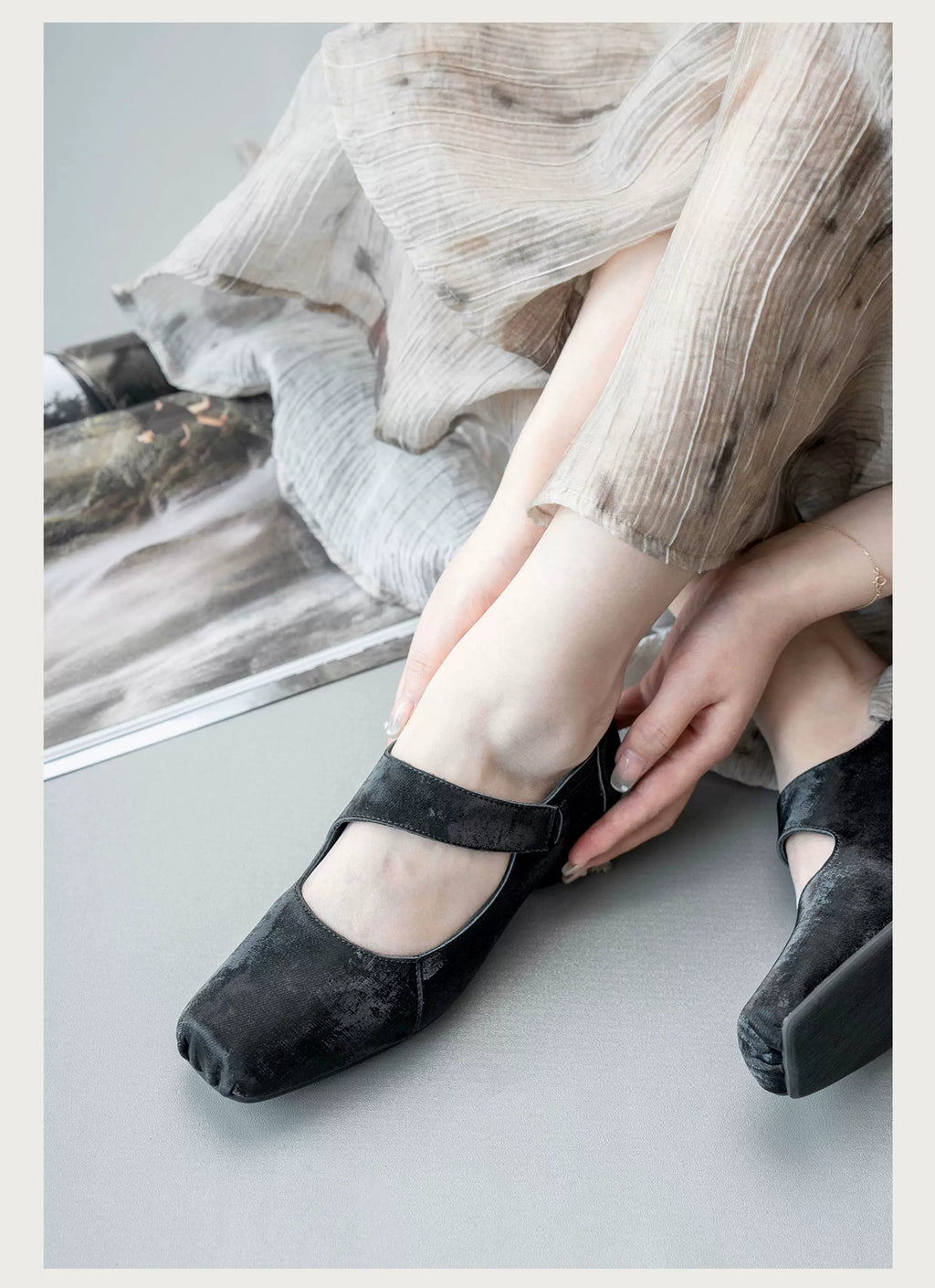 L'aise Versatile Square Head Thick Heel One-pedal Single Shoes