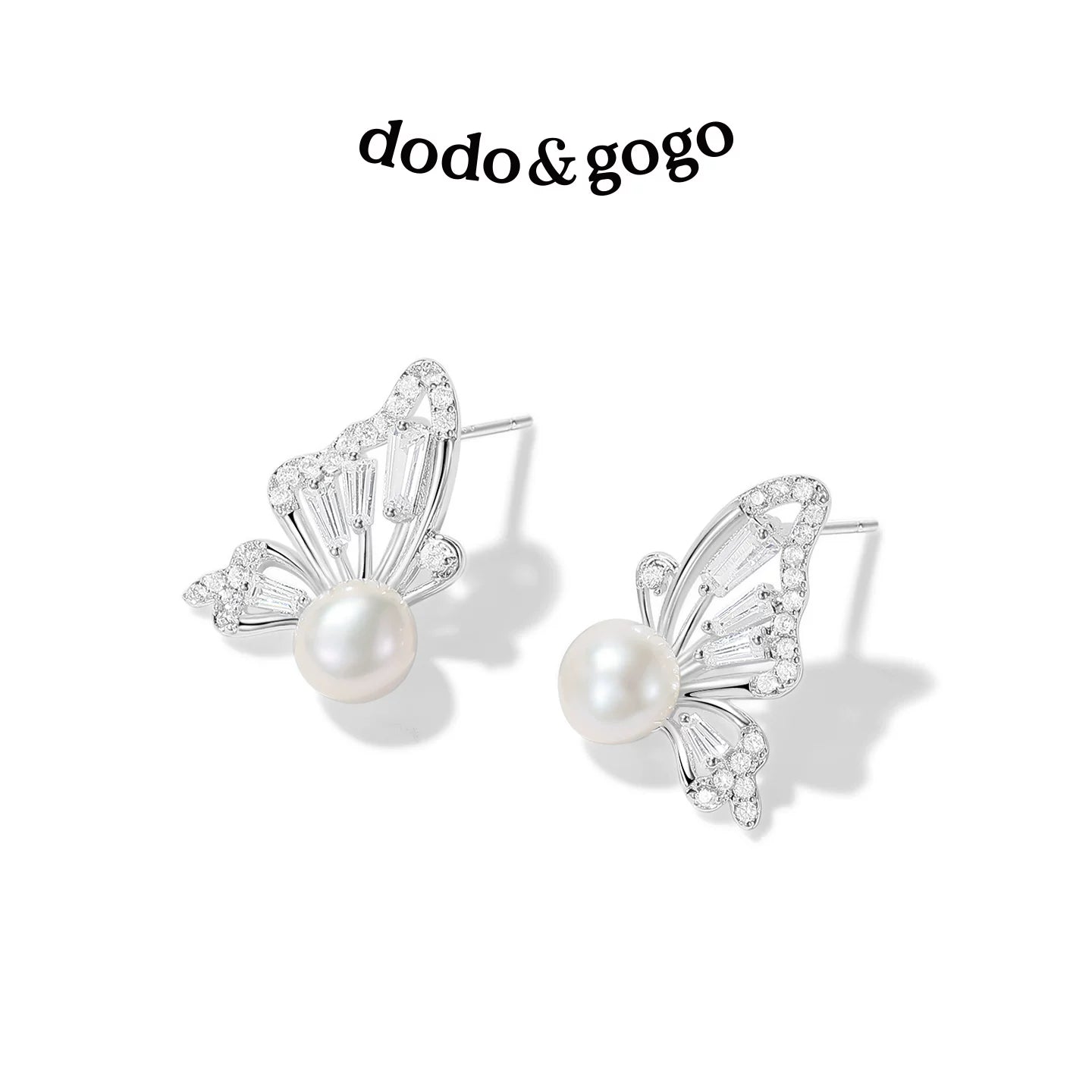 DODOGOGO Butterfly Pearl Earrings