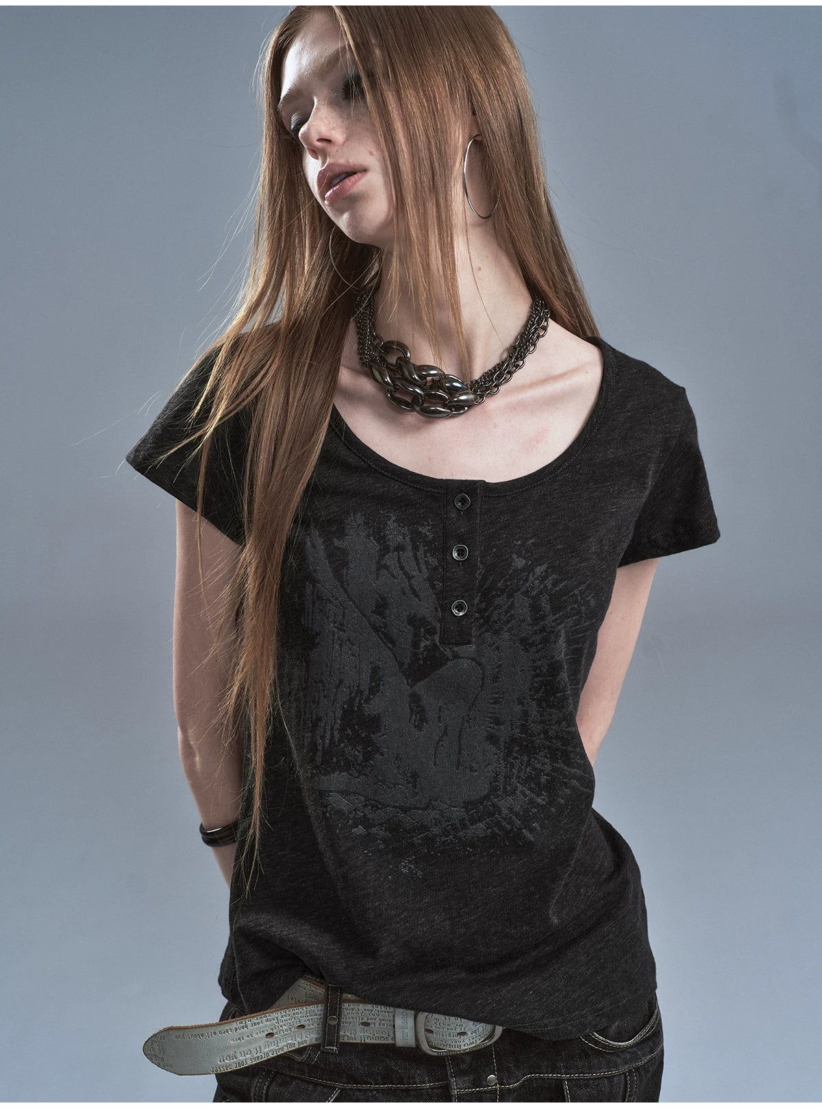 WearAndtear Large Round Neck Print Drape Light Tee