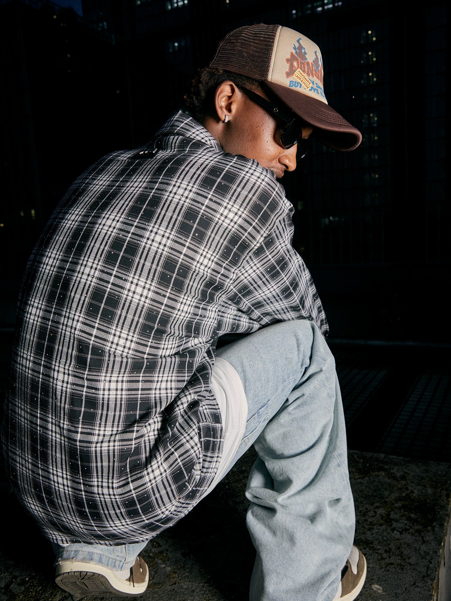 DONSMOKE Embroidered Versatile Checked Shirt