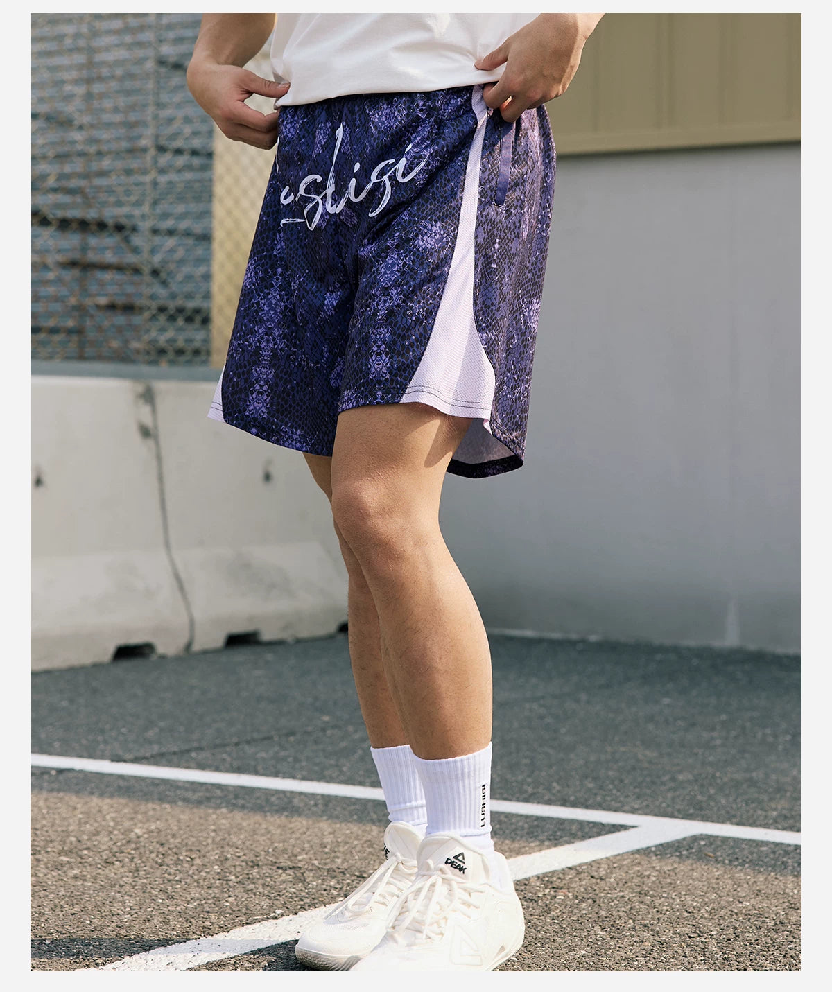 LUSHISI Breathable Moisture Wicking Sports Shorts