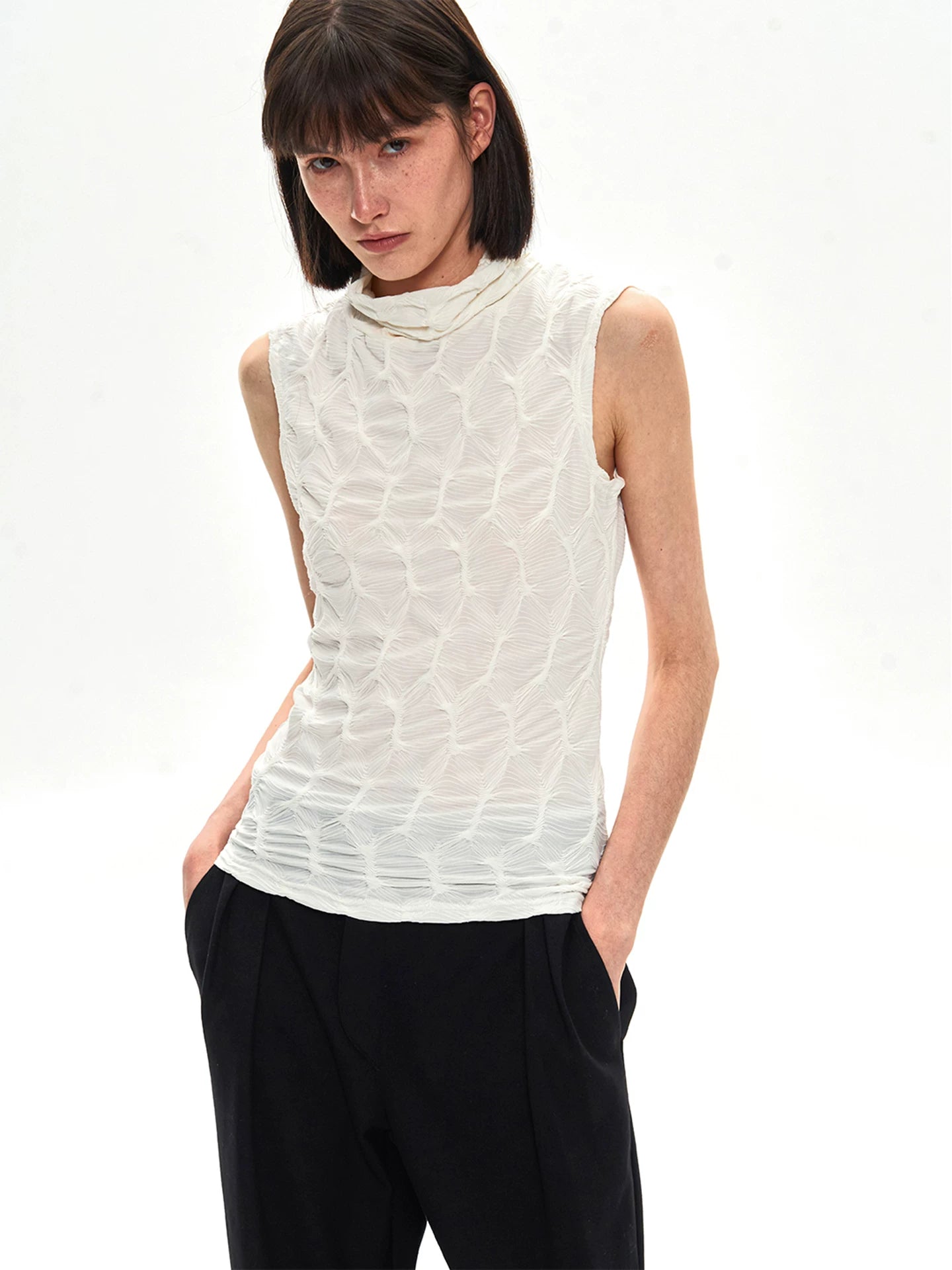 Slight Vogue Pleated Micro Stack Turtleneck Vest