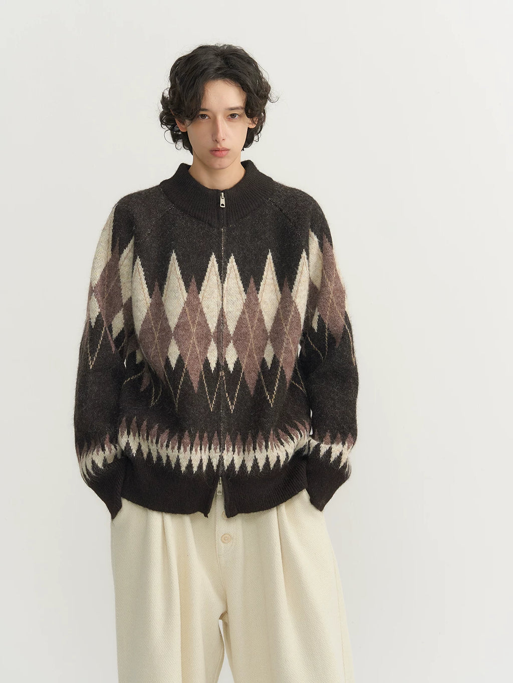 CARPEM Diamond Zip-up Turtleneck Sweater
