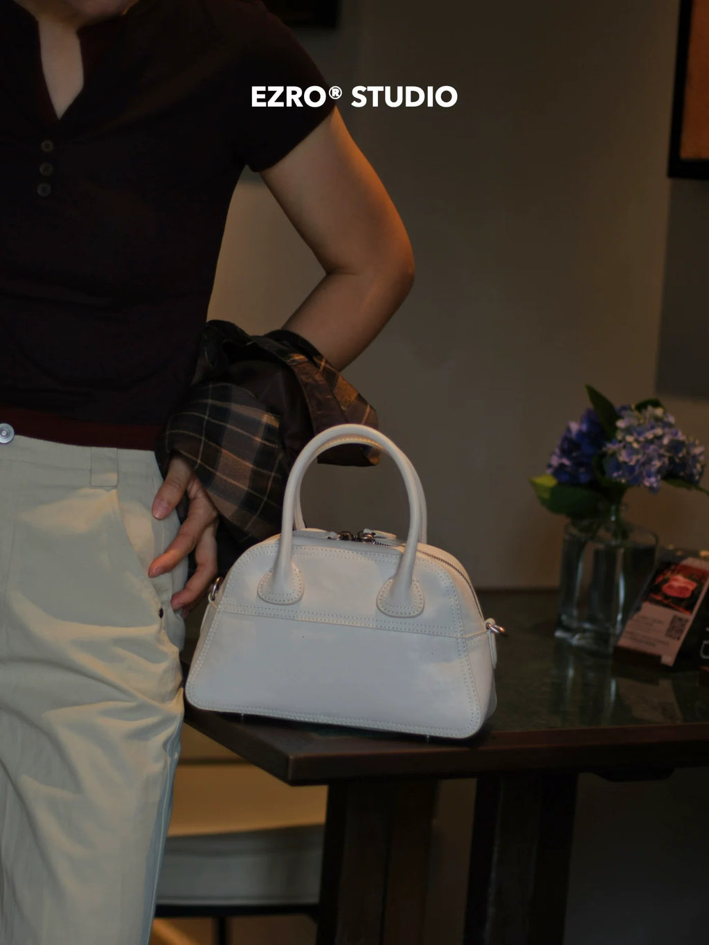 EZRO Simple and Versatile Leather Handbag