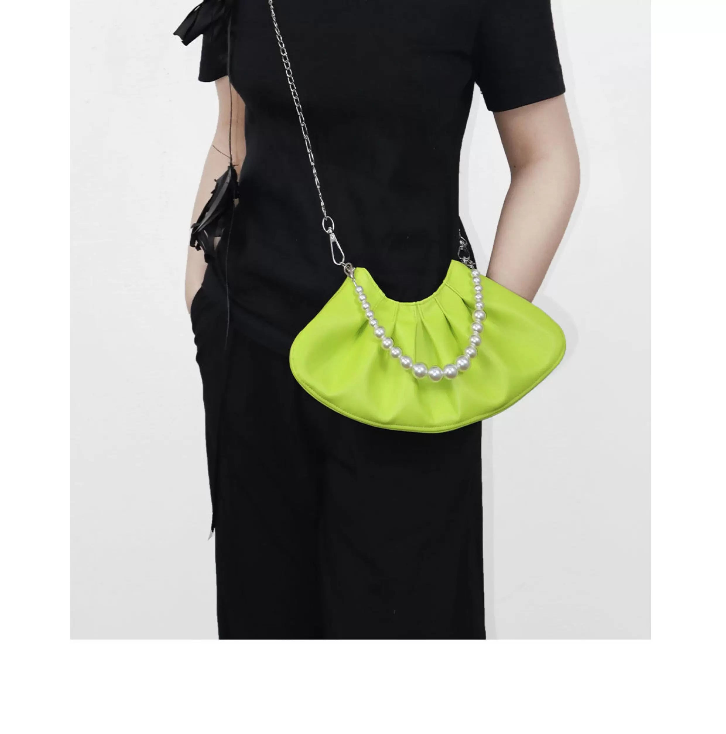Heelwood Pearl Chain Pleated Messenger Bag