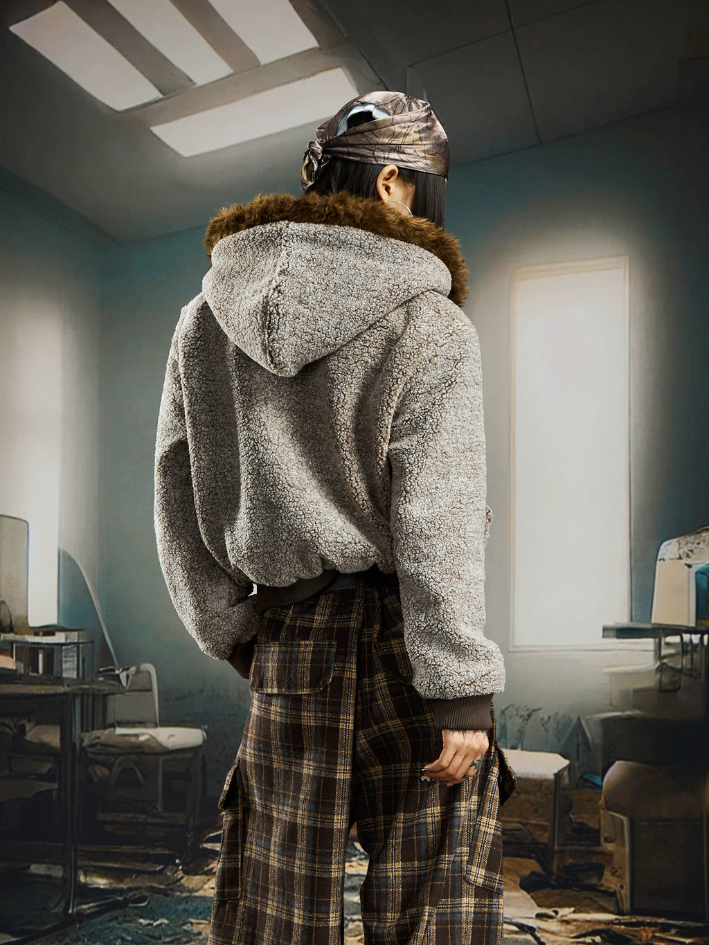 NOMANIAI Retro Short Slim Lamb Wool Thickened Coat
