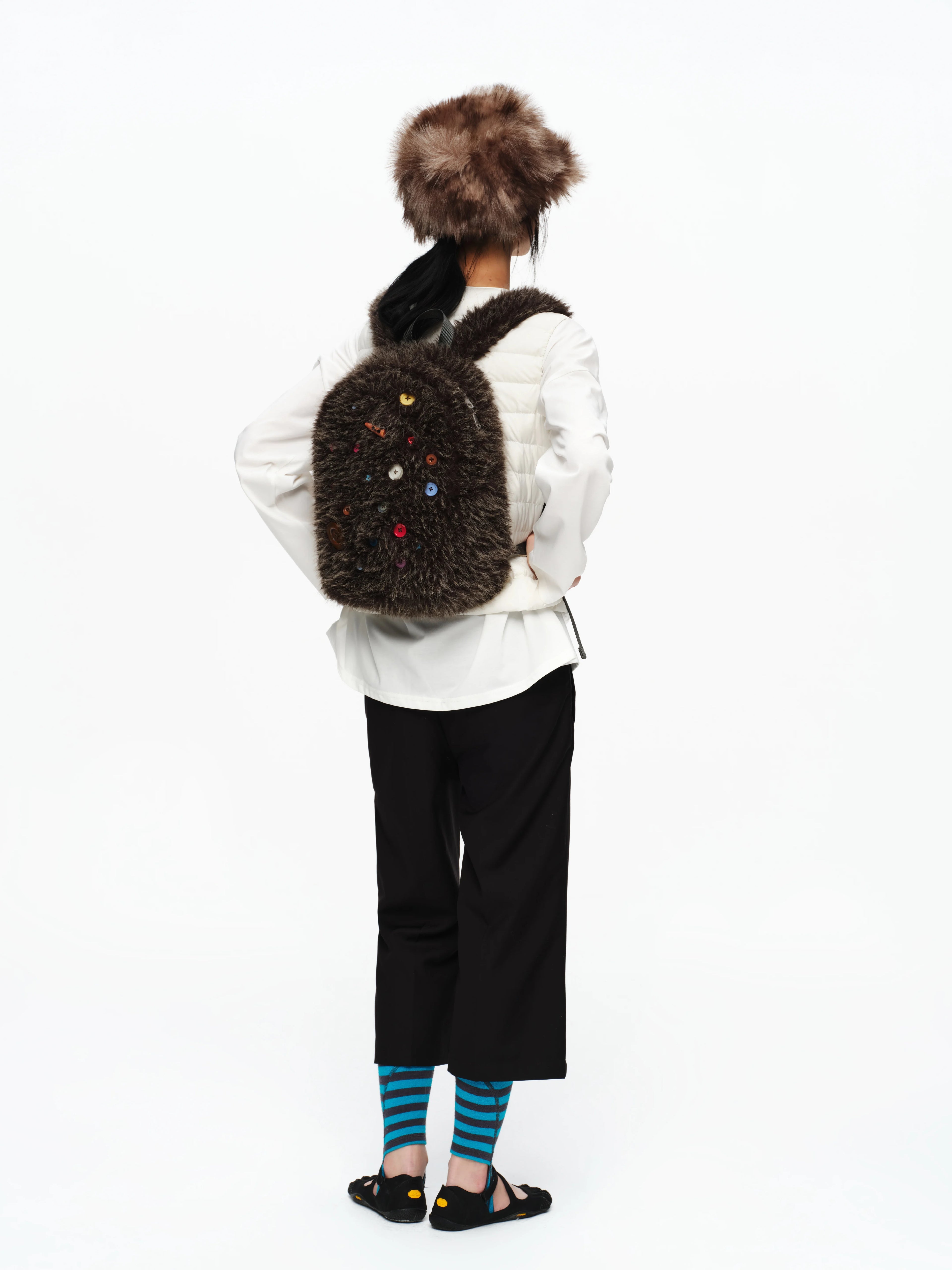 Oinimi Fun Rainbow Button Brown Bear Plush Backpack