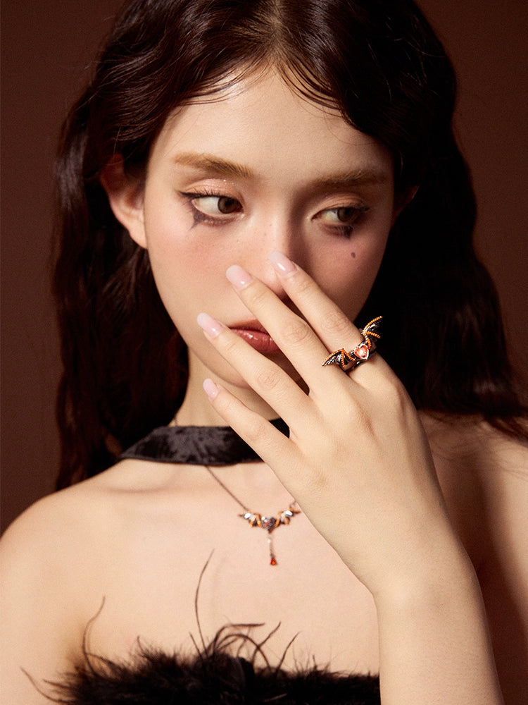 ParanoidP Sweet Cool Bat Wings Fringed Necklace