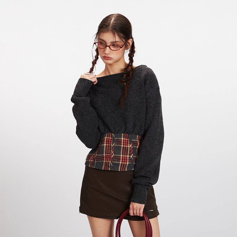 Nariele Short Stitched Slim-Fit Knitted Sweater