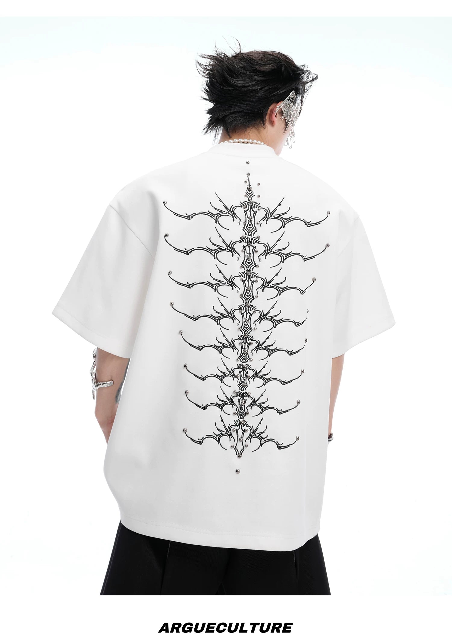 ArguECulturE Rivet Spine Embroidery Loose Tee