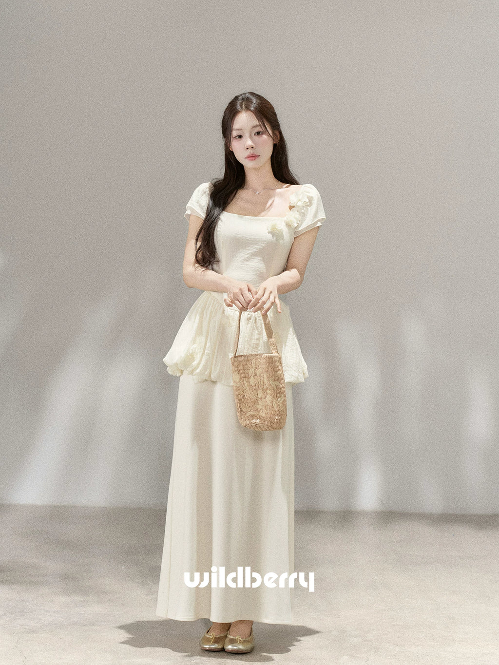 Wildberry Waist-cinching Elegant Long Dress