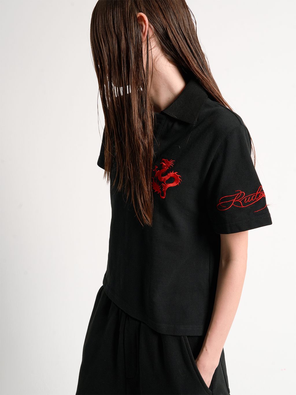No E Mosen Embroidered Patch Print Lapel Tee