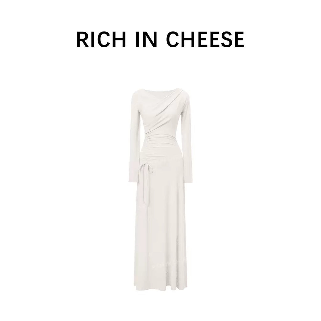RICH IN CHEESE Swingneck Drawstring Long-sleeved Knitted Dress