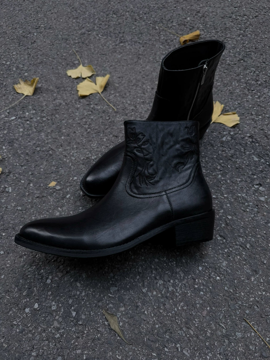 AMBSOM Pointed Yuppie High-top Chelsea Boots