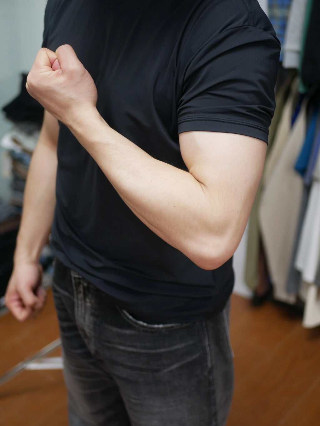 NO LOGO Ultra-thin Knitted Moisture-absorbing Quick-drying Tee