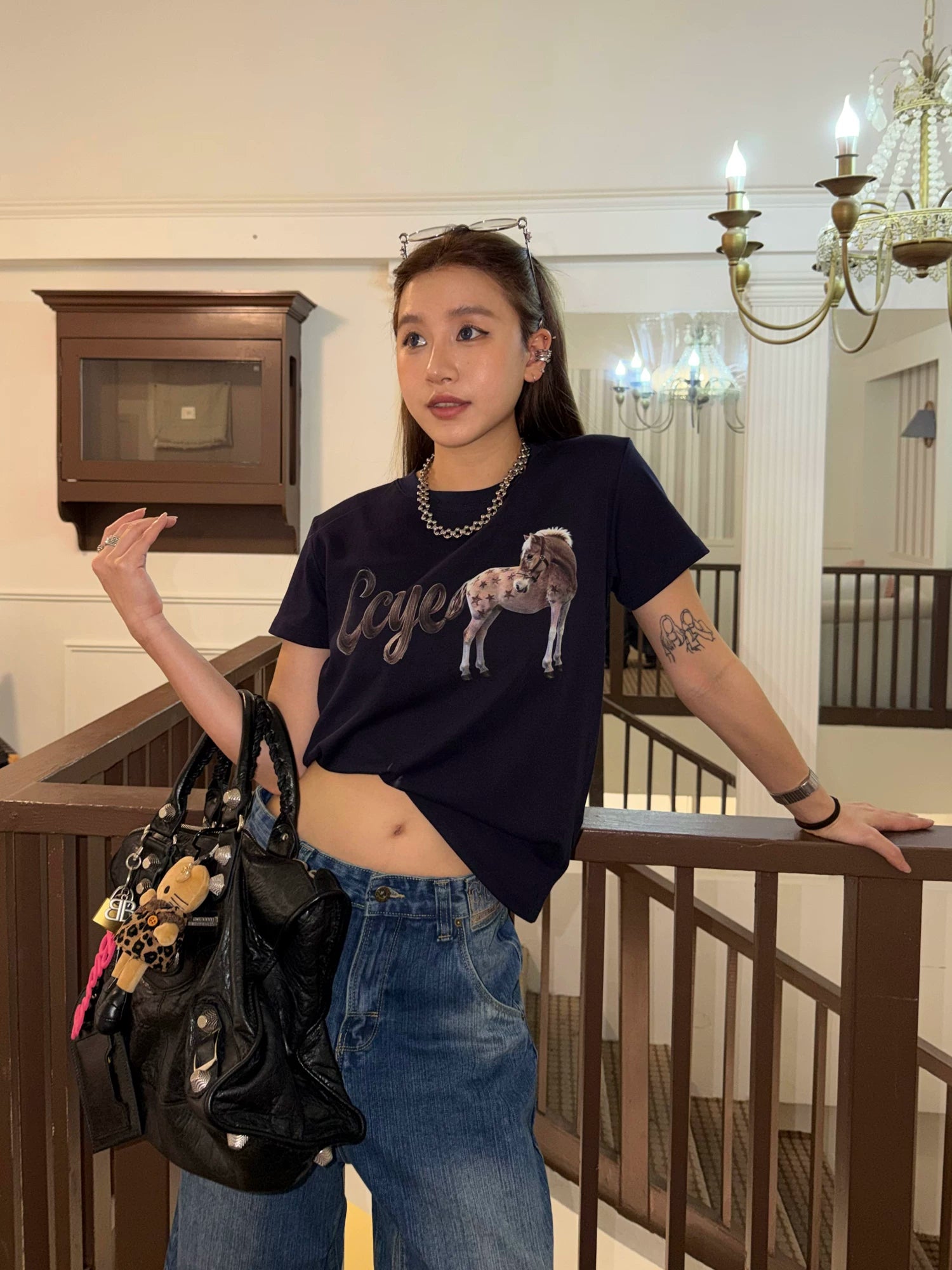 CCYE Front Shoulder Slightly Loose Round Neck Tee