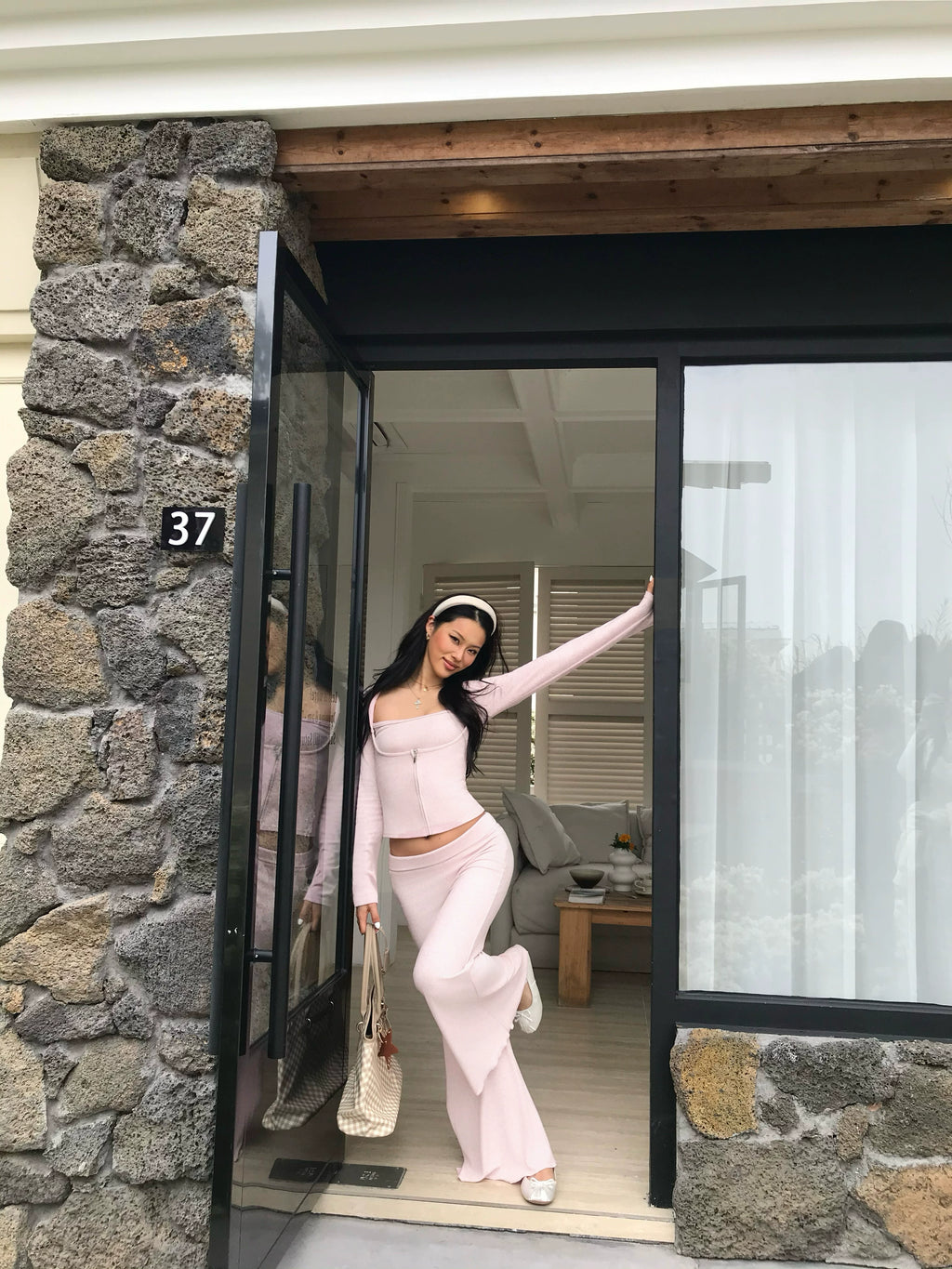 Audwyn Suspender Elastic Hip-wrapped Micro-pull Pants Towel Fleece Sweater Three-piece Set