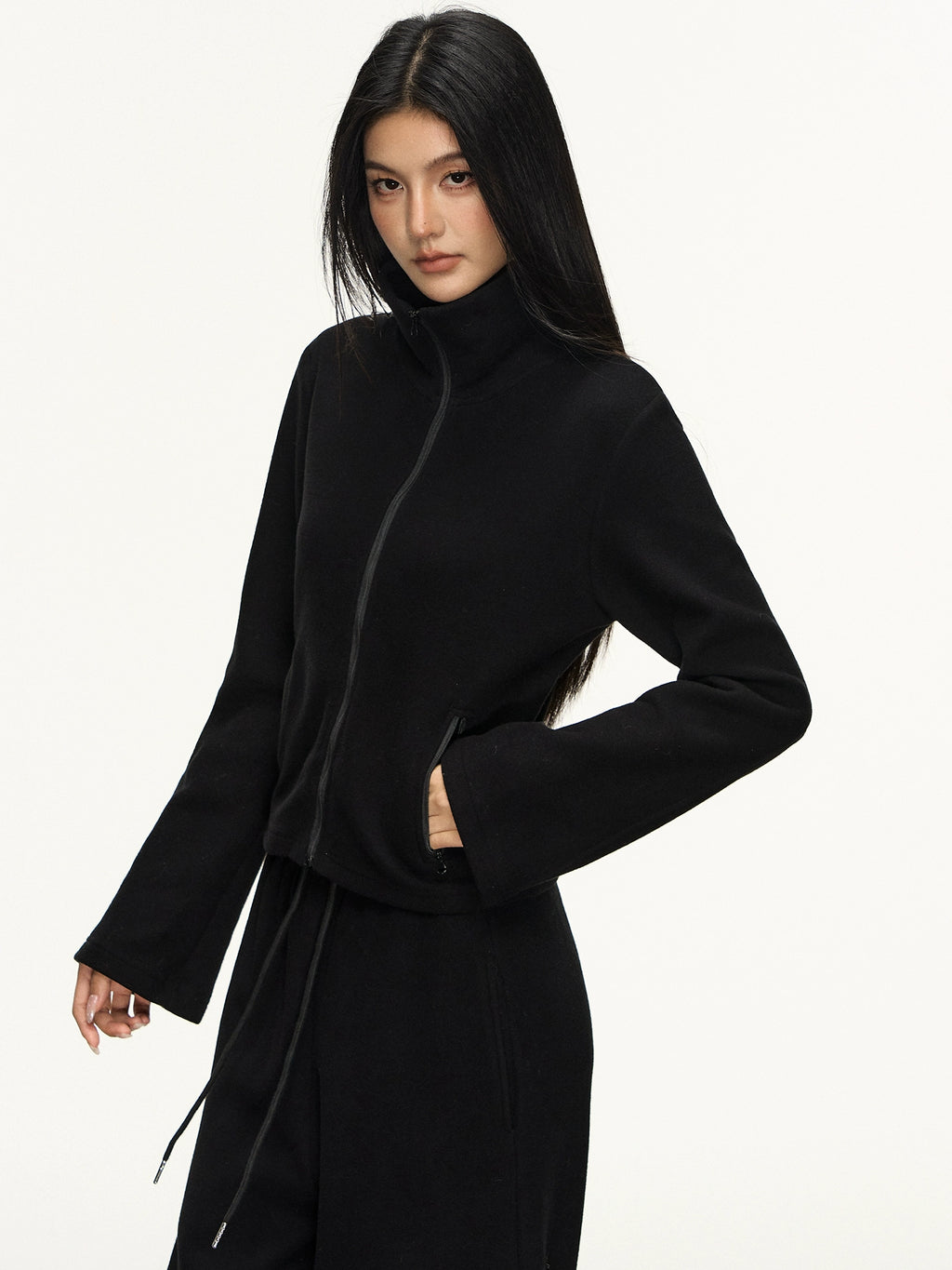 Anna Aneae Stand-up Collar Thermal Short Jacket Sweatpants Two-piece Set