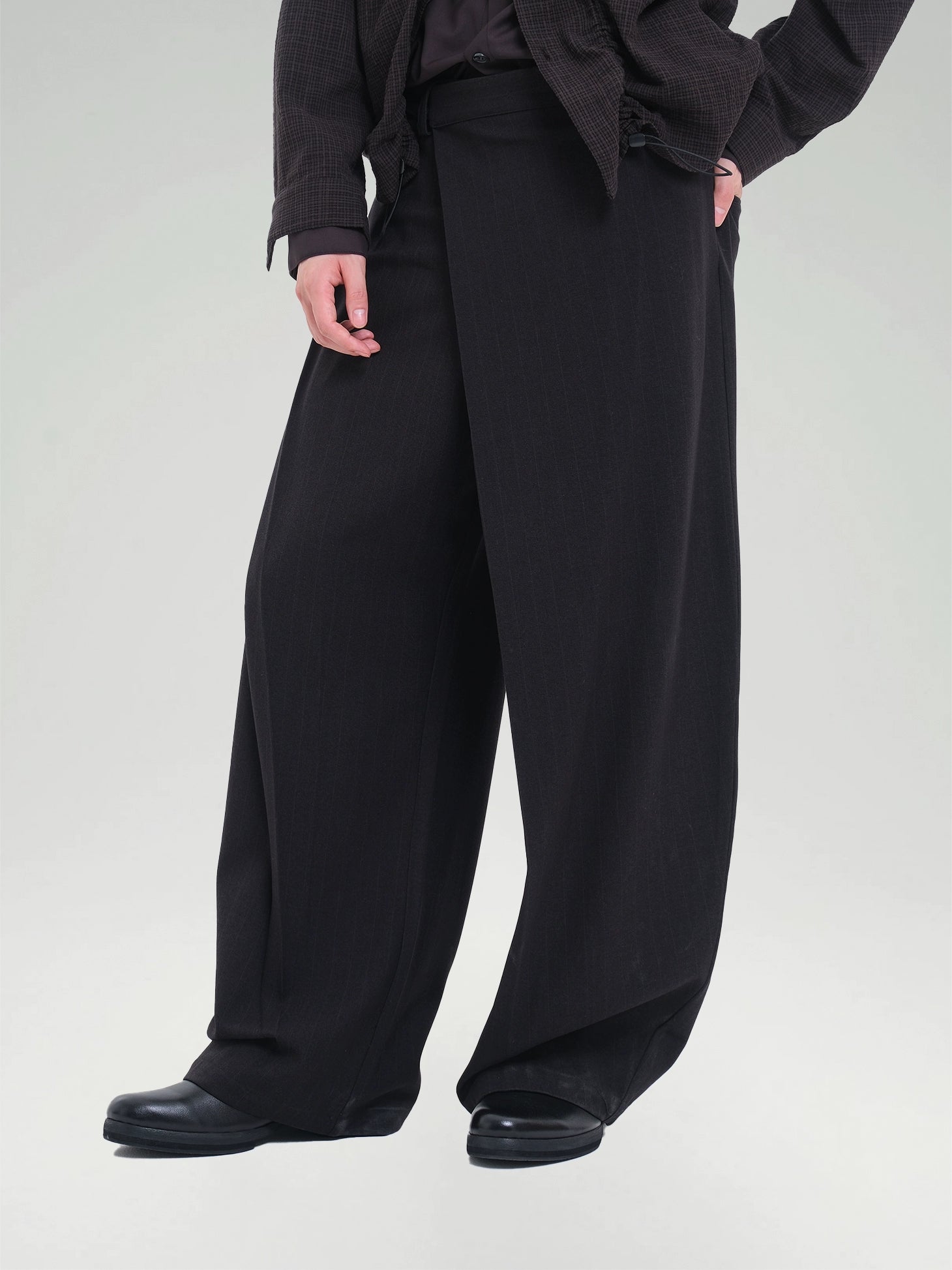 TZ Killer Dark Striped Pleated Slacks