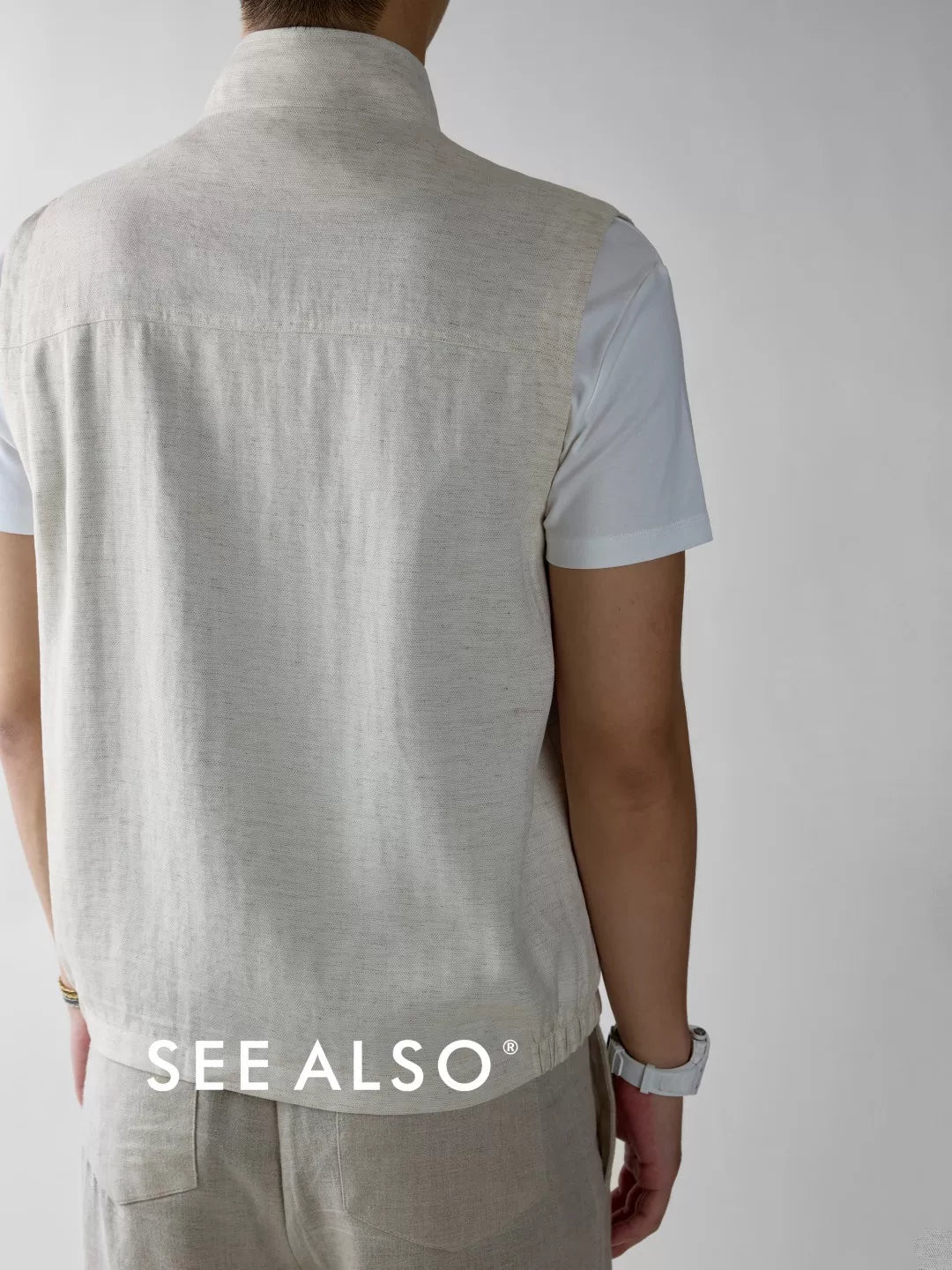SEE ALSO Vest with Zip-up Collar