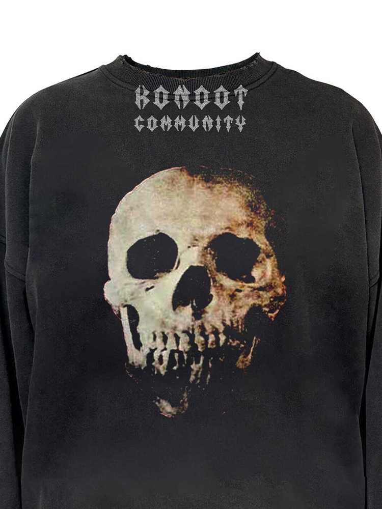 KONOOT Skull Print Crew Neck Sweater