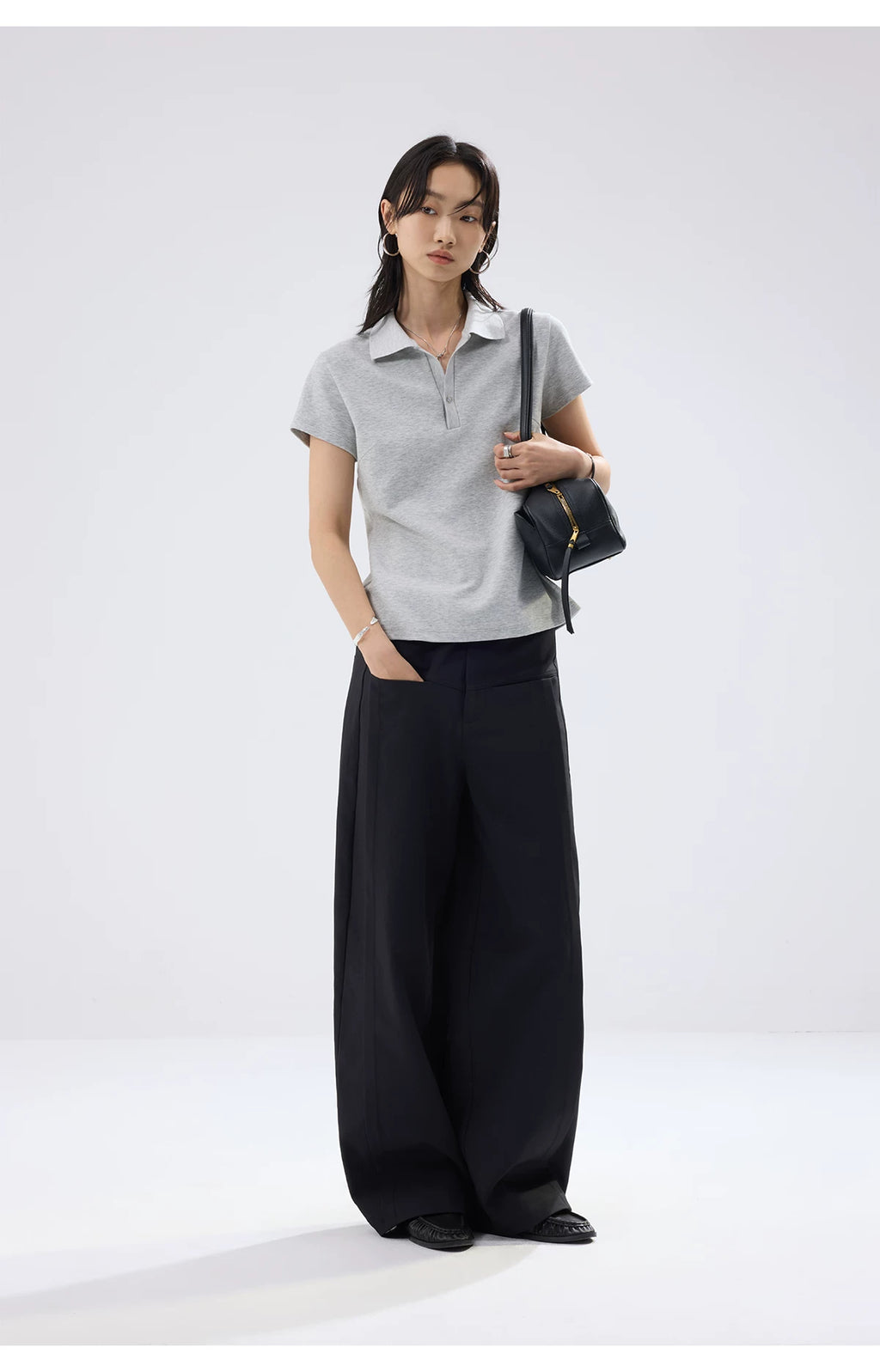 Sameuoo Lapel, Shoulder-length Slimming Tee