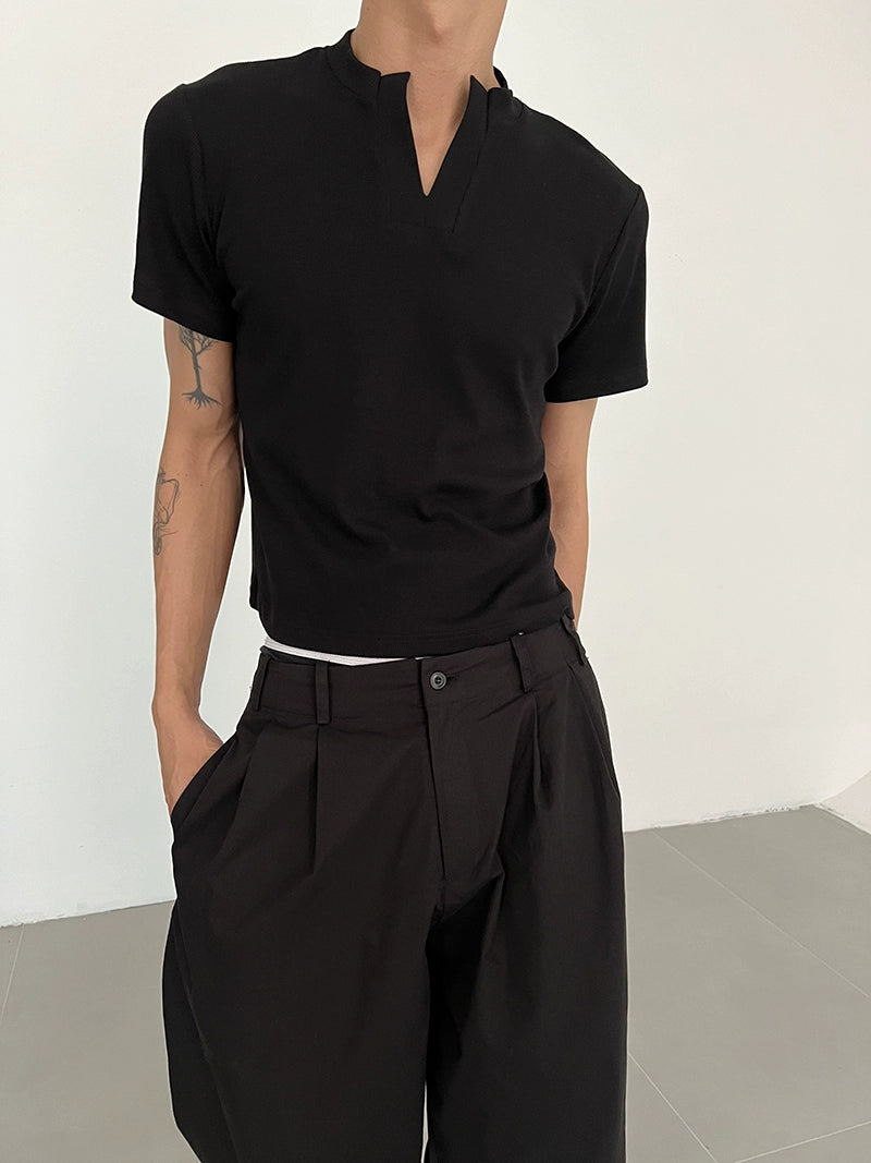 COLN Scissor Collar Slim Short Tee