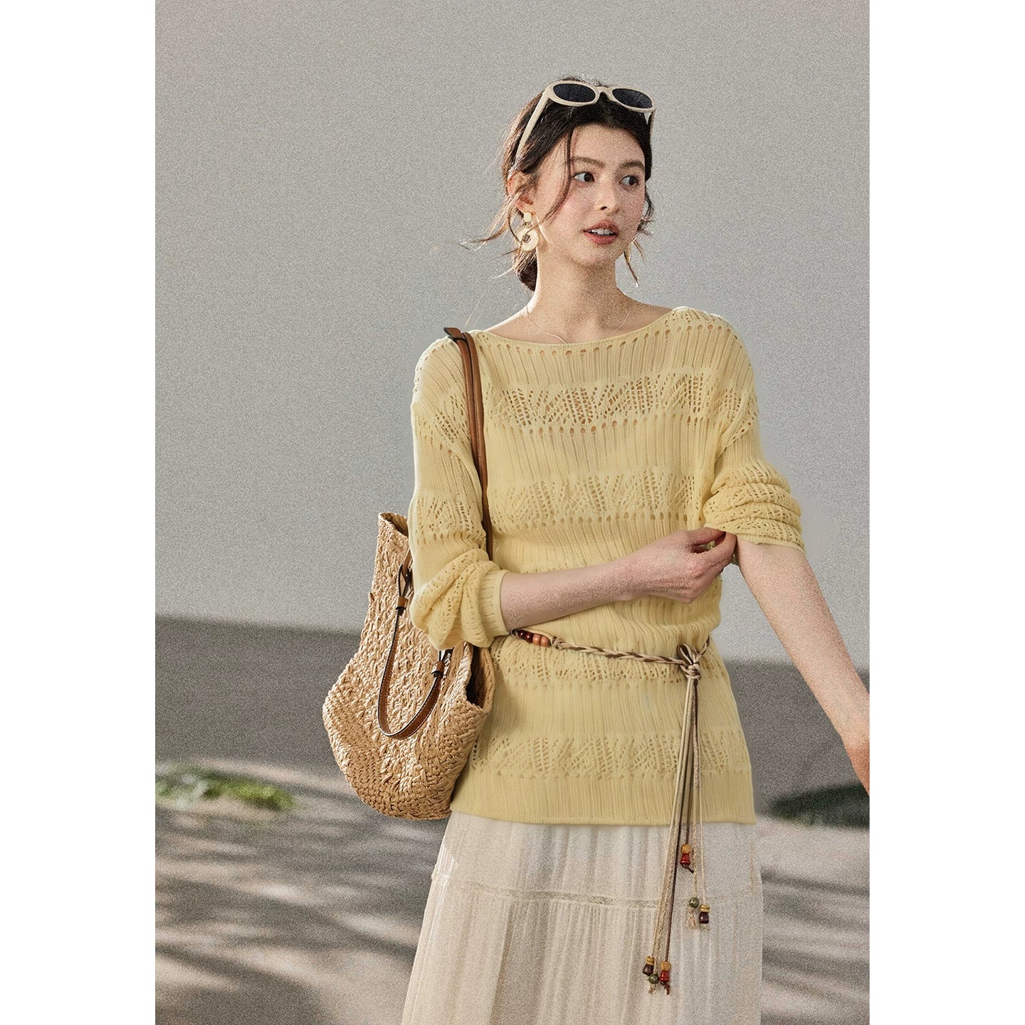 TYANG Round Neck Hollow Light and Loose Long Sleeves