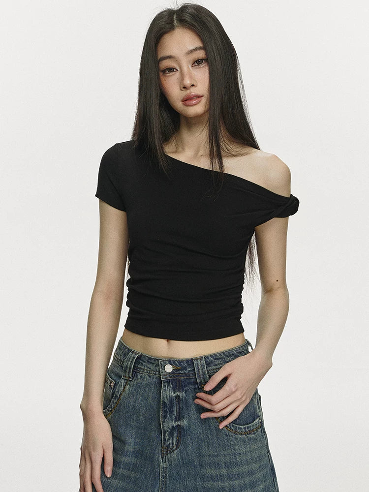 Anna Aneae Slanted Shoulder Slim Temperament Short Knit Tee